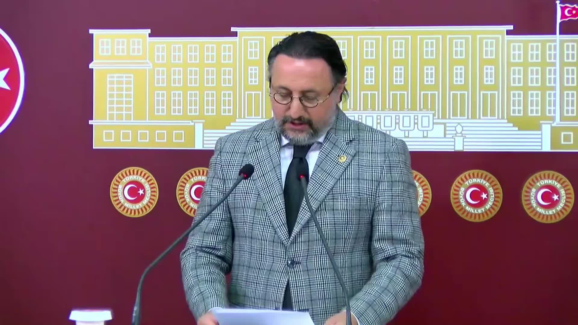 Türkiye-AB Karma Parlamento Komisyonu Türk Grubu Başkanı Karayel'den GKRY'de bayrak yakılmasına tepki: Provokatif ve bilinçli tahrik