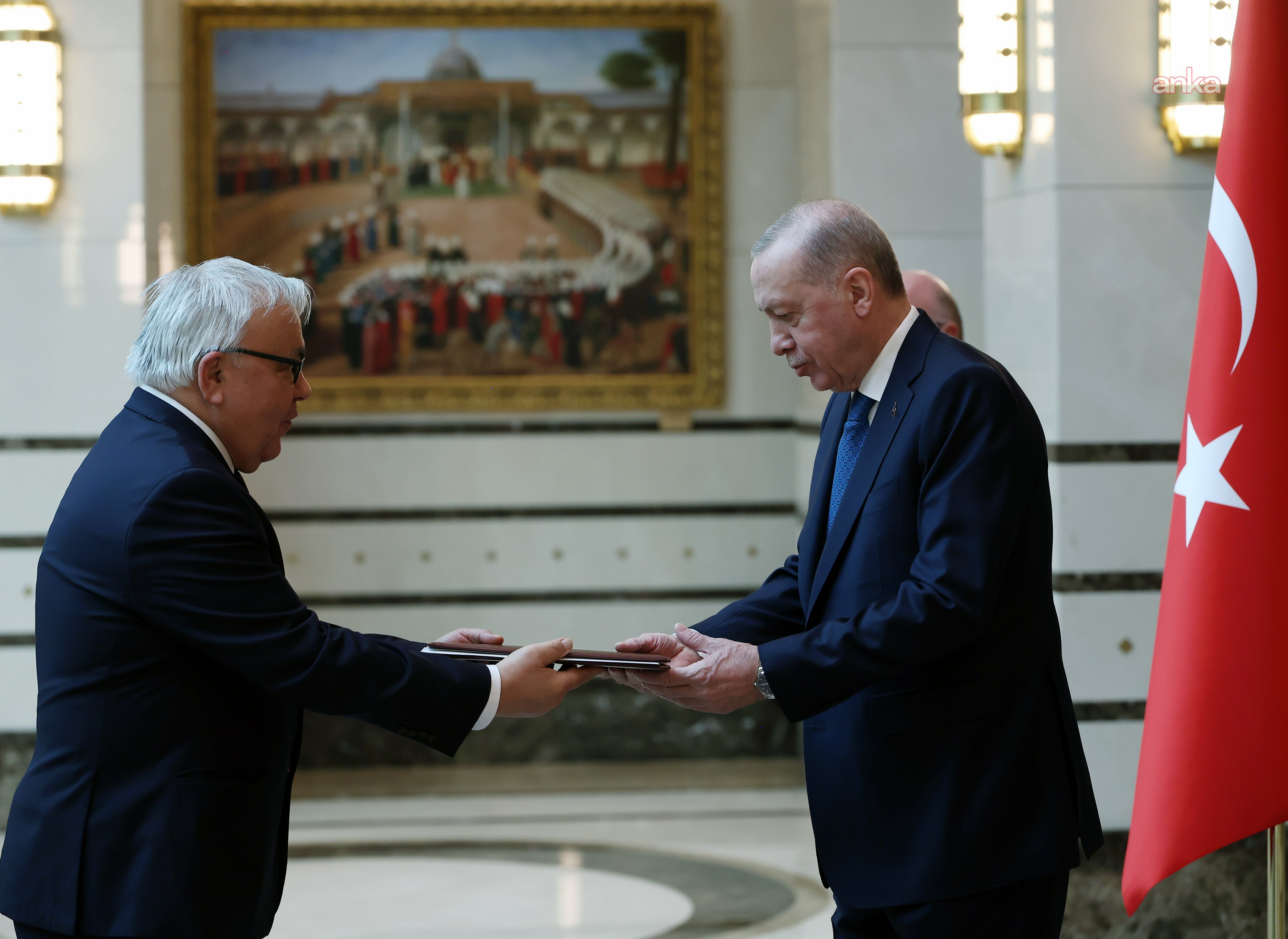 Rusya'nın Ankara Büyükelçisi Verşinin, Cumhurbaşkanı Erdoğan'a güven mektubunu sundu