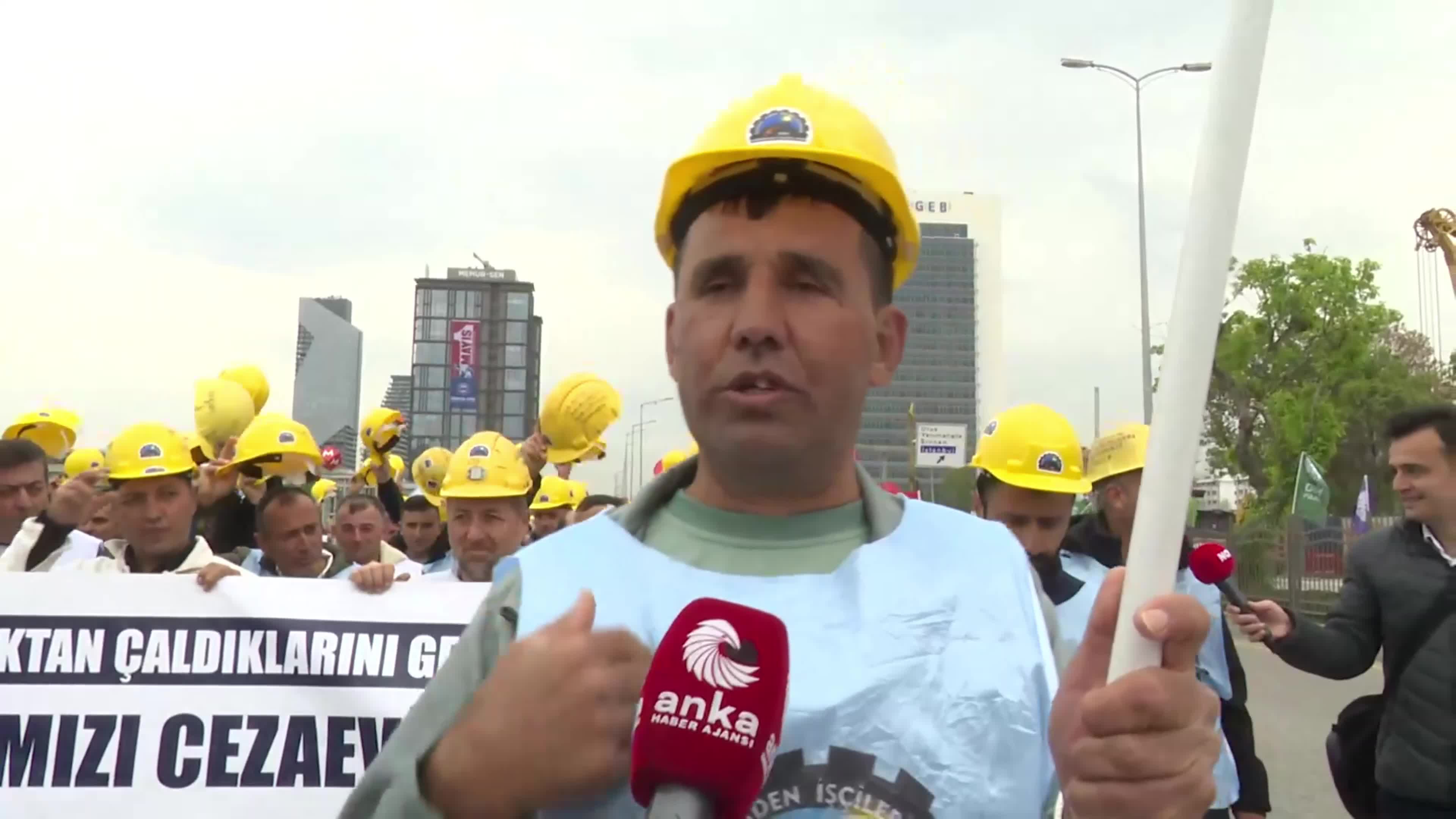 1 Mayıs Emek ve Dayanışma Günü... Doruk Madencilik işçileri: "İlk defa 1 Mayıs'ı kutluyoruz. İkinci bayramımız oldu diyebiliriz"