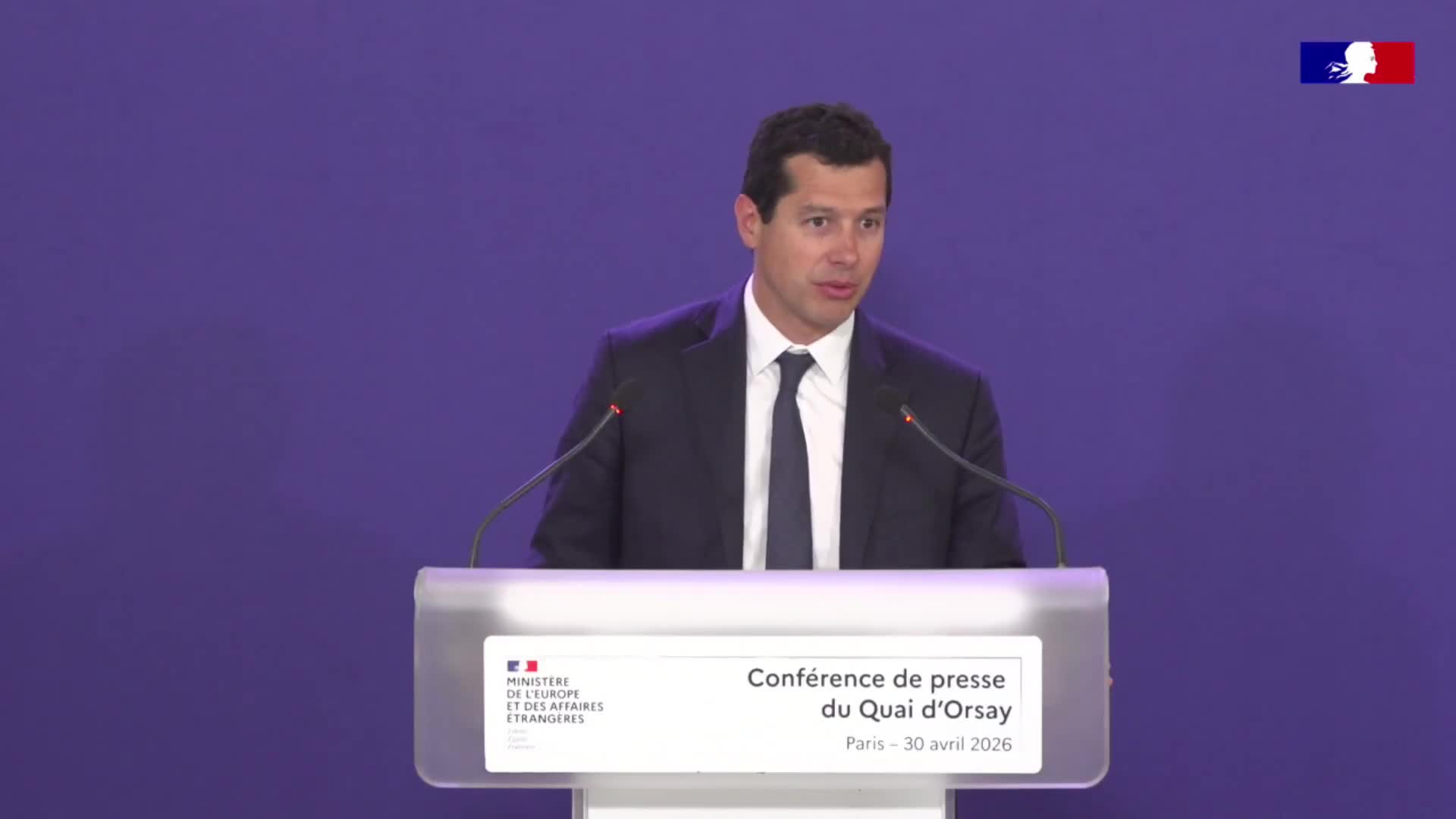 Fransa Dışişleri Bakanlığı Sözcüsü Confavreux: Cumhurbaşkanı Macron'un Atina'daki sözleri herhangi bir ülkeyi hedef almıyor