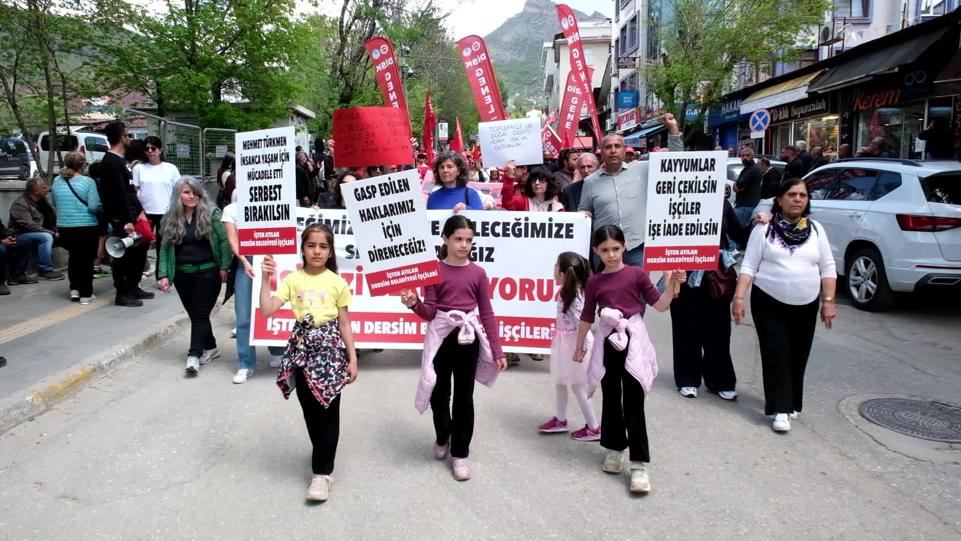Tunceli'de 1 Mayıs Emek ve Dayanışma Günü kutlaması: Karşılaştığımız tüm ayrımcılık ve eşitsizliklere karşı mücadeleyi birlikte büyüteceğiz
