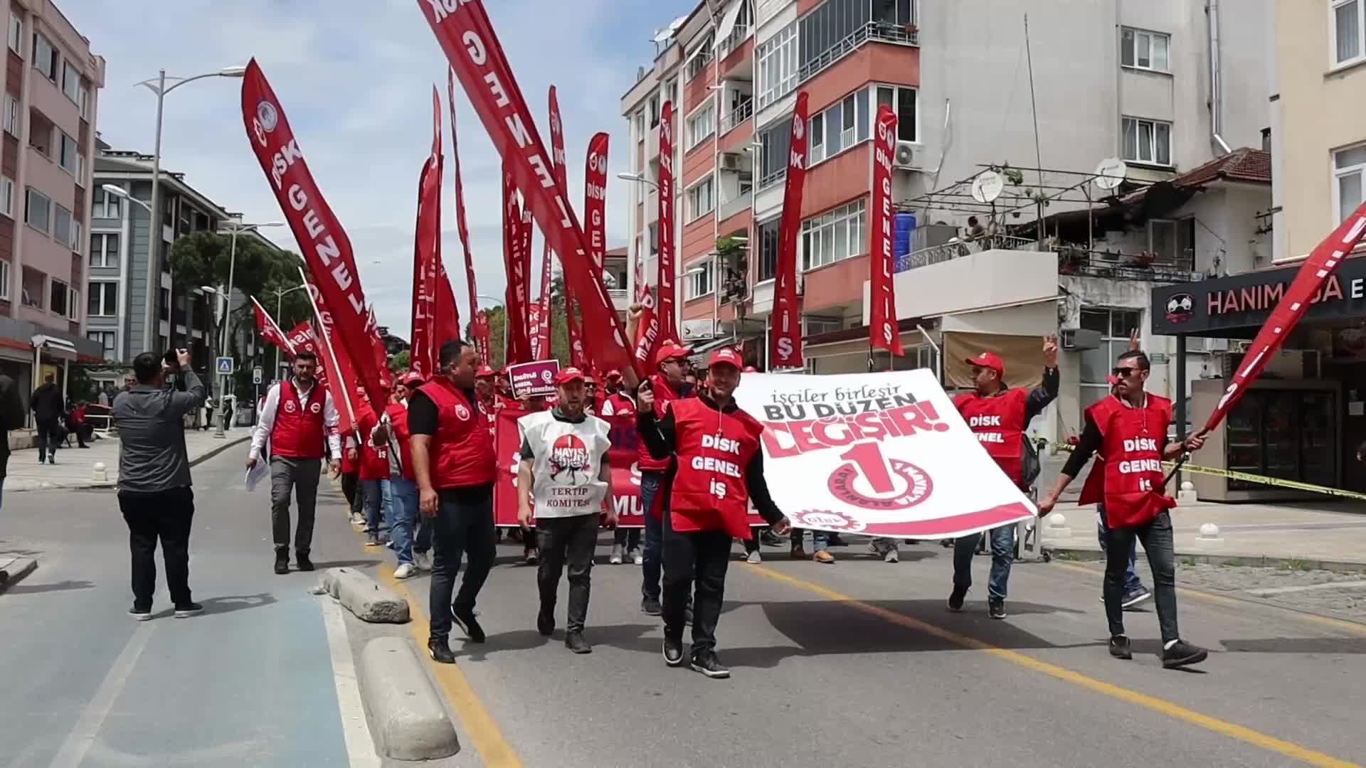 Muğla’da 1 Mayıs Emek ve Dayanışma Günü kutlaması: Ülkemiz sadece ekonomik bir krizle değil, derin bir hukuksuzlukla da karşı karşıya