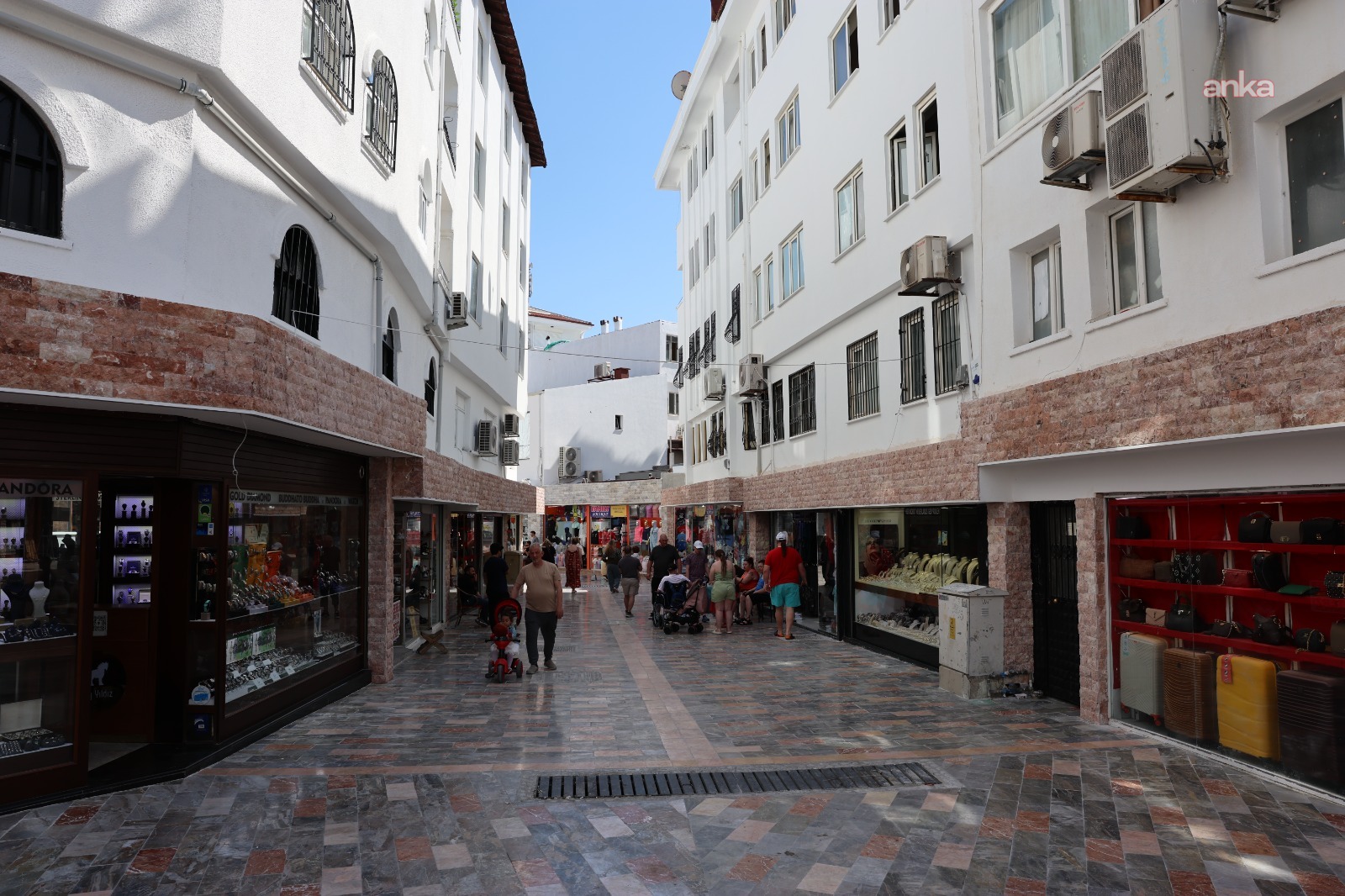 Marmaris Çarşısı’nda ferahlık ve estetik dönemi