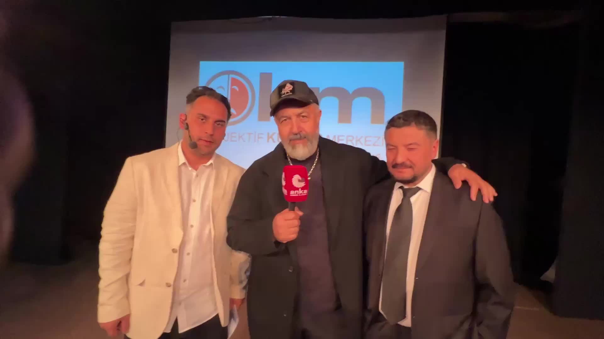 Usta oyuncu Mehmet Özgür: Özel tiyatro yapmak çok zordur, erdem işidir