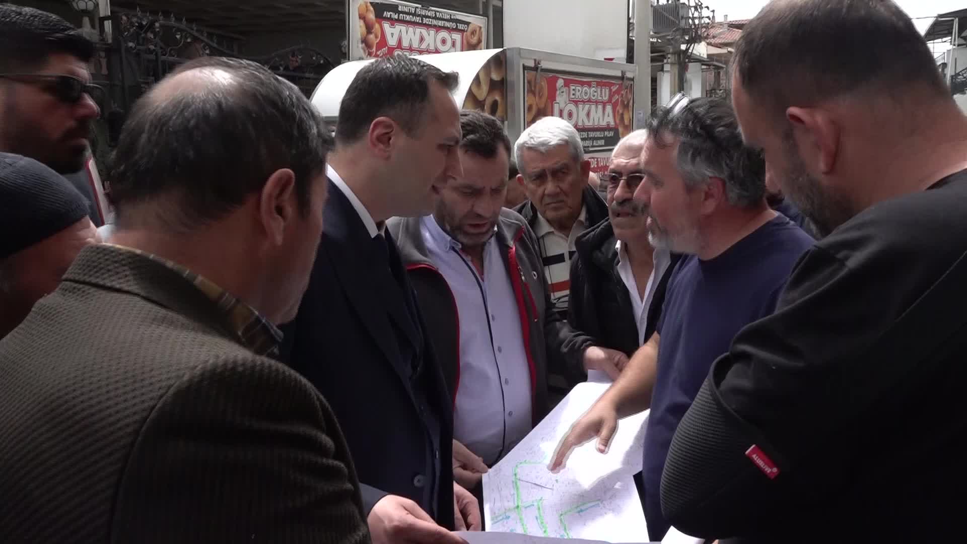 Bornova Belediye Başkanı Eşki, Yeşilçam Mahallesi’nde incelemelerde bulundu