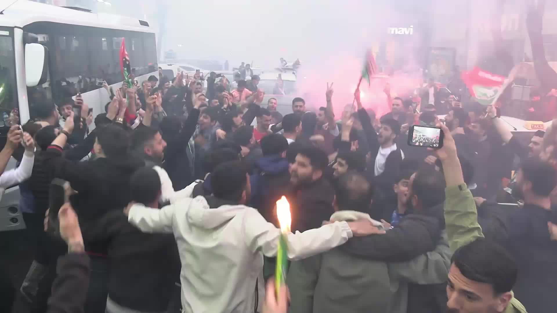 Amedspor Süper Lig’de… Diyarbakır’ın dört bir yanında coşkulu kutlama