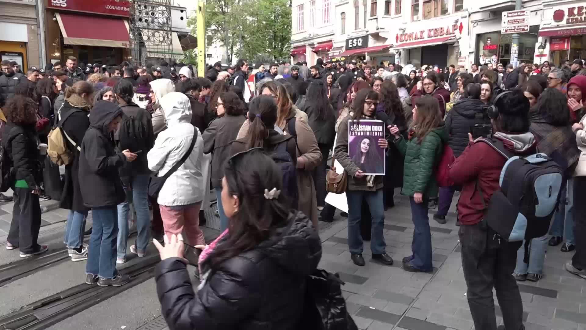 Kadınlar Karaköy'den Eminönü'ne yürüdü: Rojin Kabaiş, Rabia Naz, Yeldana Kaharman, İlayda Zorlu'ya... ne oldu?