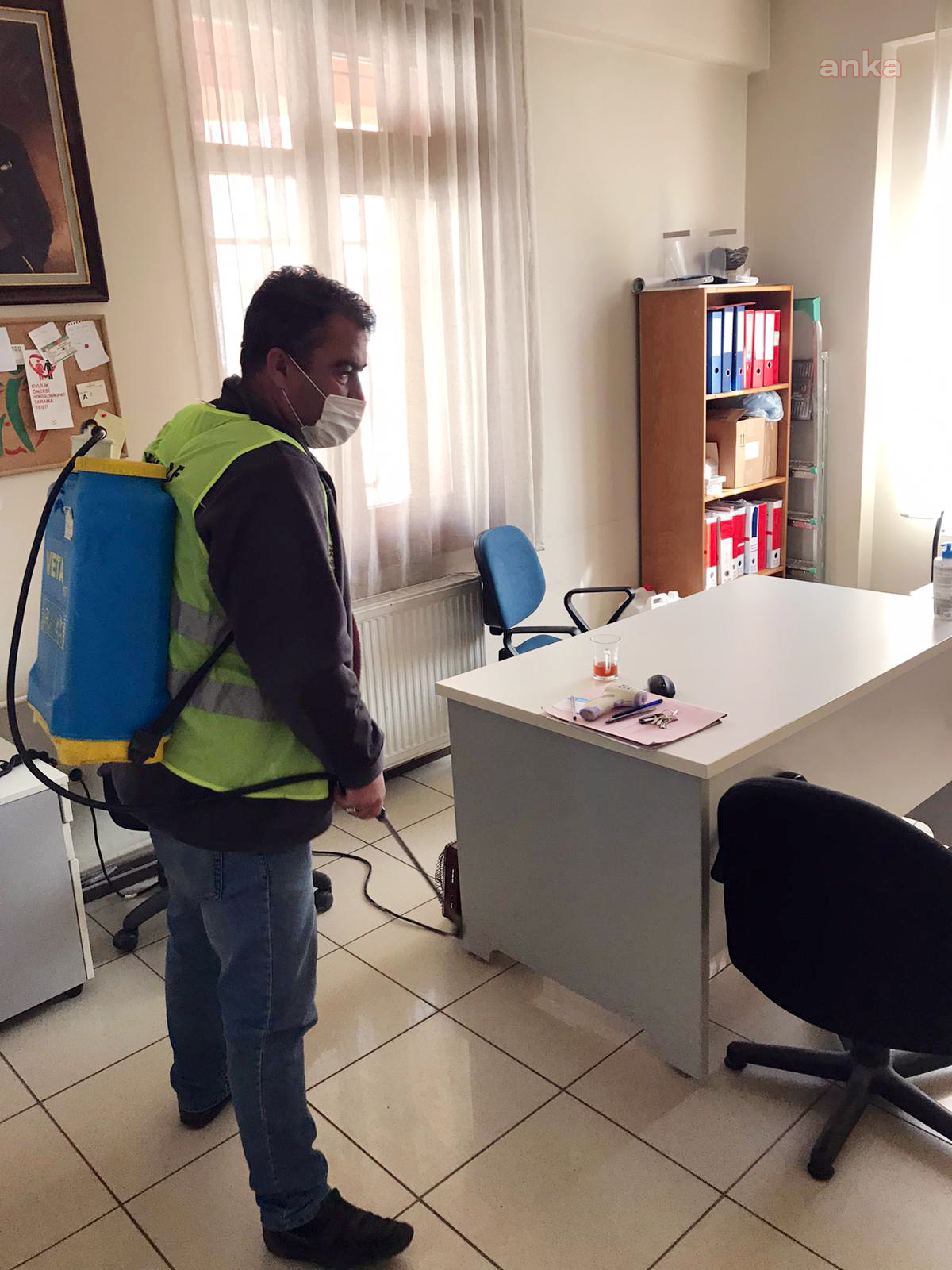 YENİMAHALLE'DE PANDEMİ İLE MÜCADELE SÜRÜYOR