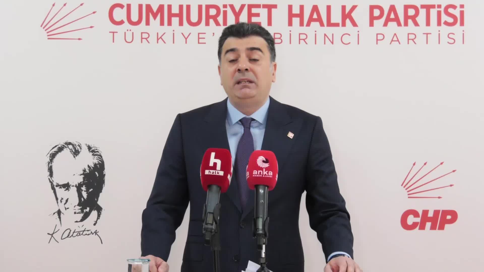 Uşak Belediye Başkanı Özkan Yalım, CHP'den ihraç edildi