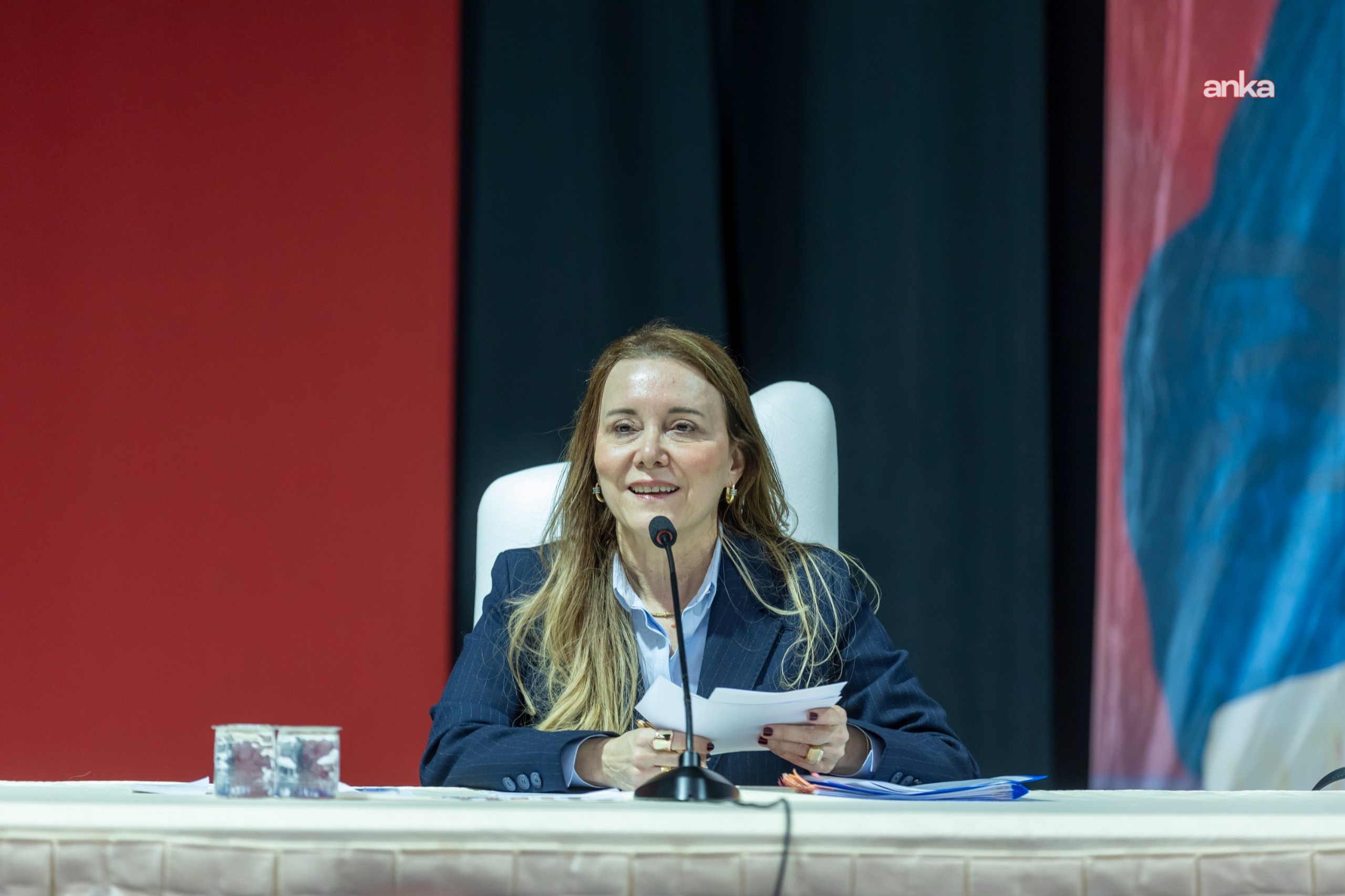 Konak Belediye Başkanı Mutlu'dan hakkındaki iddialara ilişkin açıklama: "Hiç kimse, benim adımı böylesine adi bir suçlamayla yan yana getiremez"
