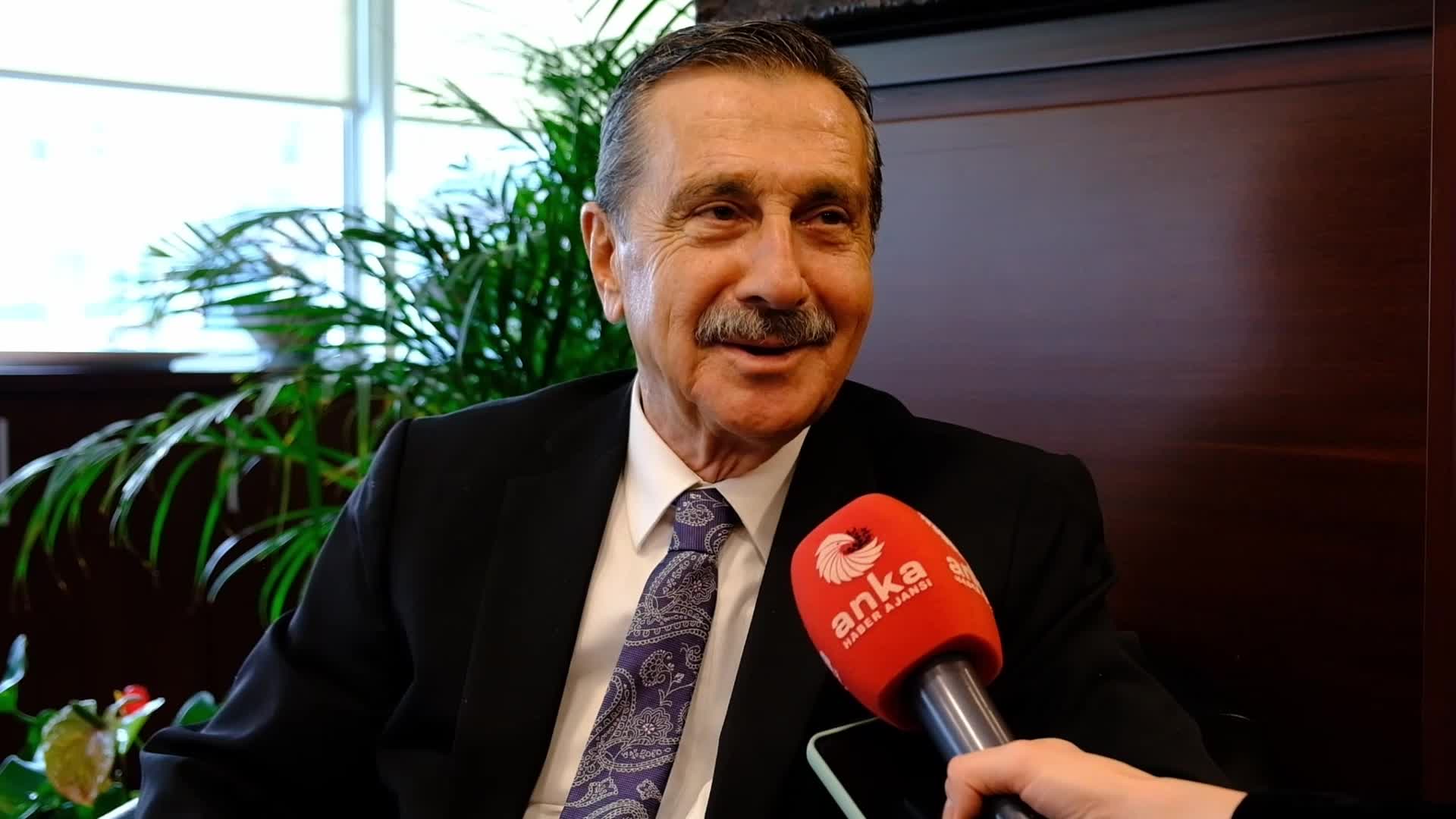 Tepebaşı’nda Meclis Toplantısı Eskişehirspor maçı için ertelendi... Ahmet Ataç: "Bugün mesele siyaset değil, mesele bu şehrin ortak sevdası olan Eskişehirspor’dur"