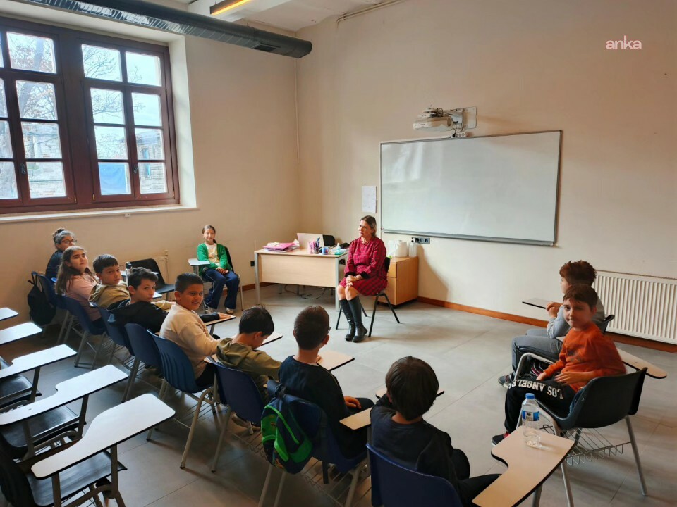 Silivri Belediyesi'nde sertifikalı eğitim programları devam ediyor