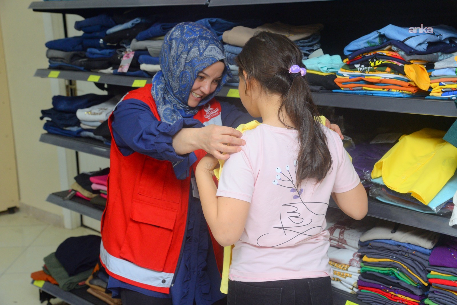 Kahramankazan Belediyesi'nden çocuklara erken bayram hediyesi