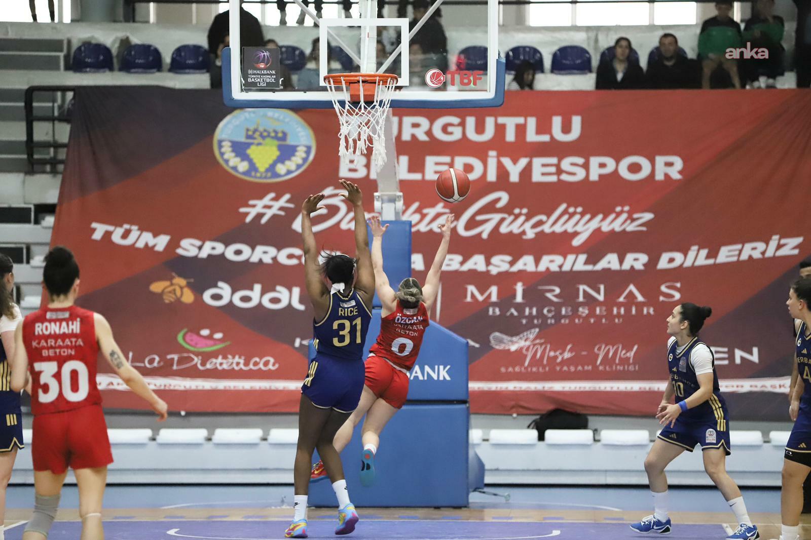 Turgutlu Belediyesi Kadın Basketbol Takımı, play-off yarı final serisine galibiyetle başladı