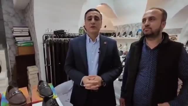 CHP 81 ilde sahaya indi… CHP Şanlıurfa İl Başkanlığı yöneticileri, Haşimiye Çarşısı’nda esnafı ziyaret etti