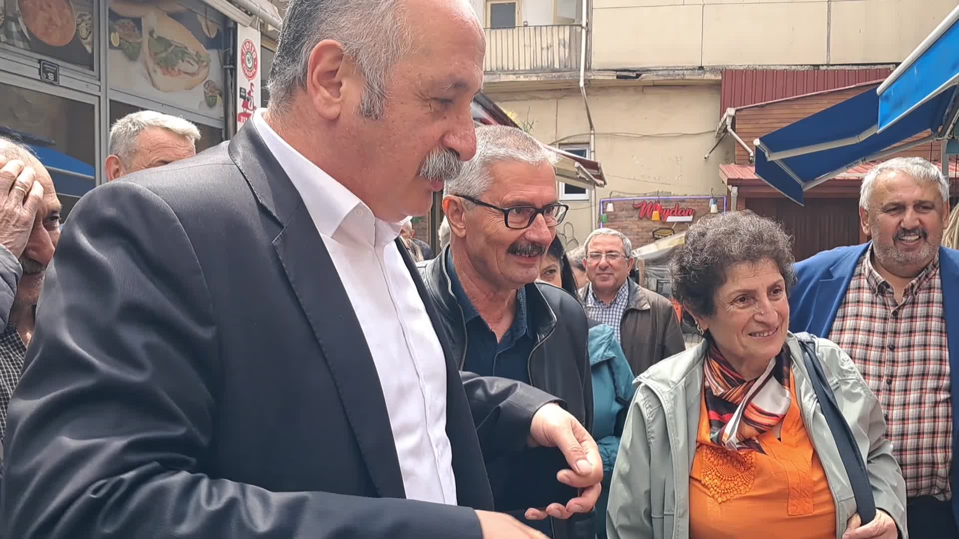CHP 81 ilde sahada... CHP PM Üyesi Ergül Artvin'de konuştu: "Vatandaş aç"