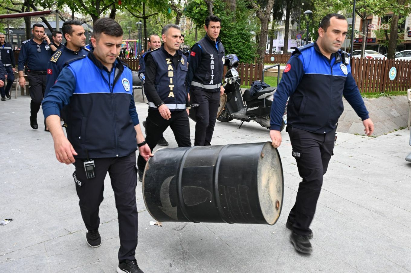 Manisa Büyükşehir Belediyesi'nden kaldırım işgallerine sıkı denetim