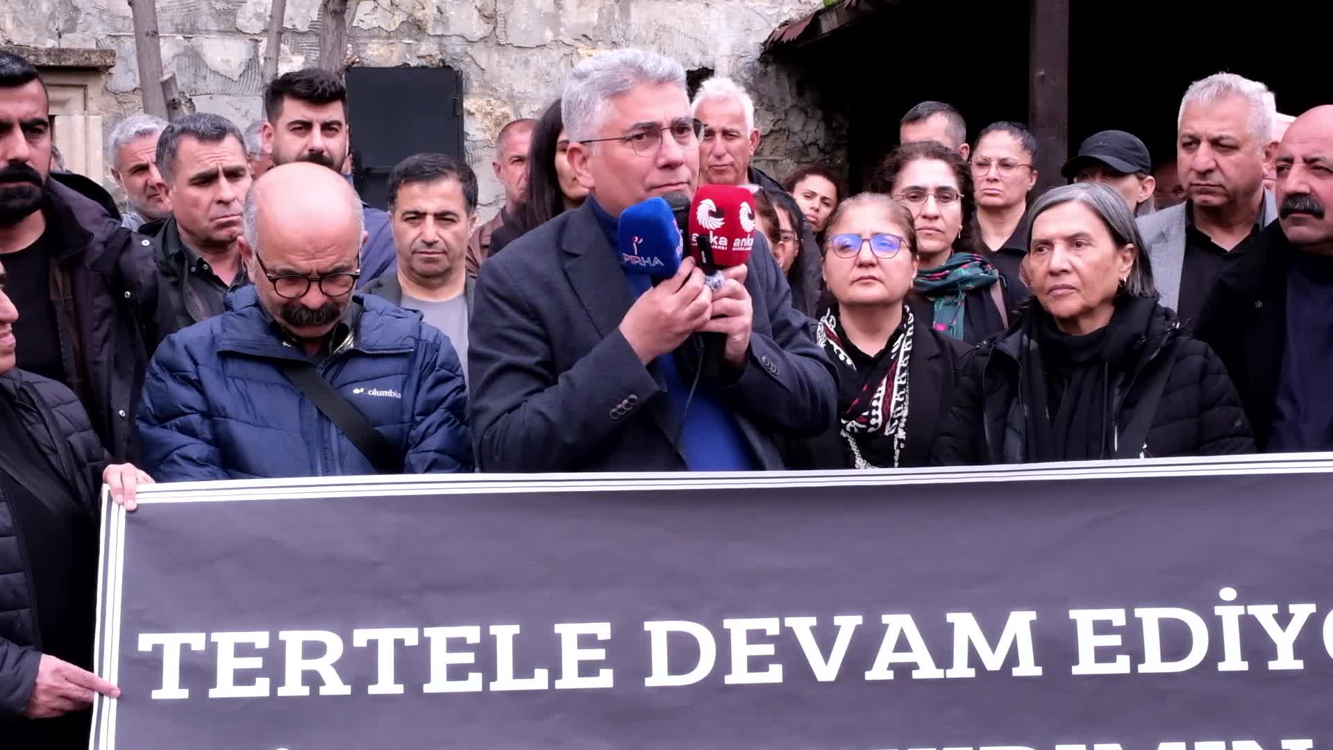 Tunceli’deki “Dedeler Zirvesi”ne tepki: “Bunları cemlerinize sokmayın, bunların karşısında asla biat etmeyin”