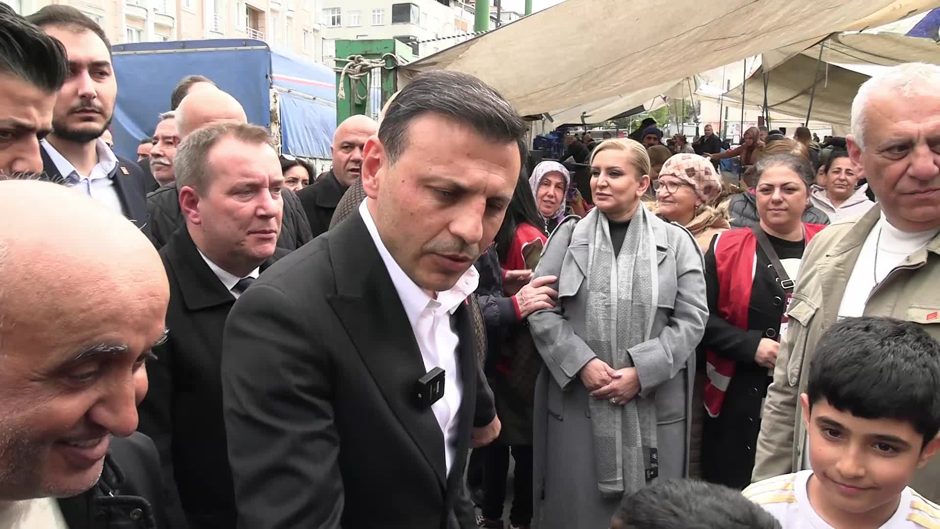 CHP 81 ilde sahada... Özgür Çelik: "Hiç kimse umutsuzluğa kapılmasın... Bu topraklarda adaleti, demokrasiyi yeniden egemen kılacağız"