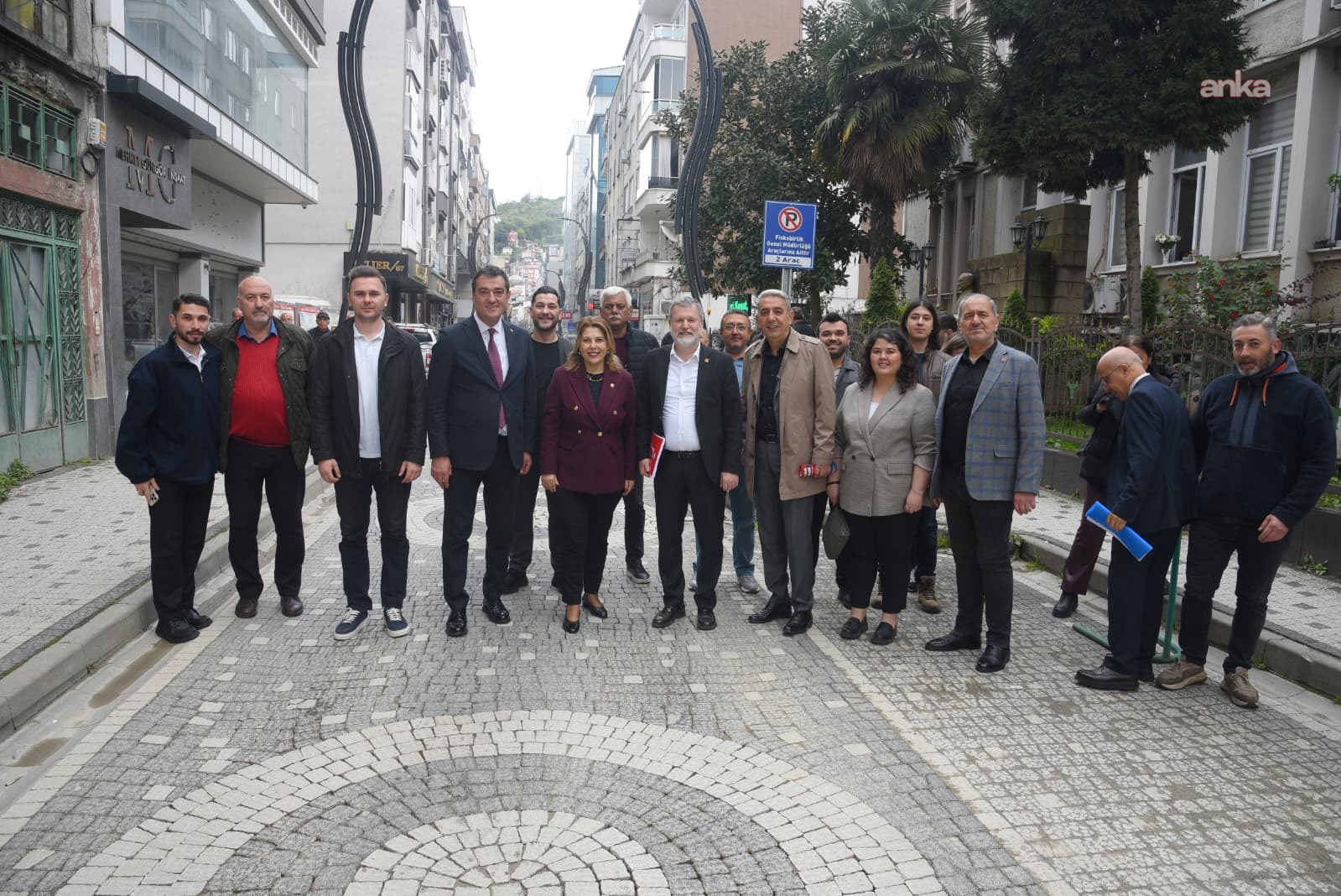CHP 81 ilde sahada... CHP Giresun İl Başkanı Şenyürek: Bu düzenin yarattığı yoksulluğu, adaletsizliği ve umutsuzluğu halkımızla birlikte değiştireceğiz