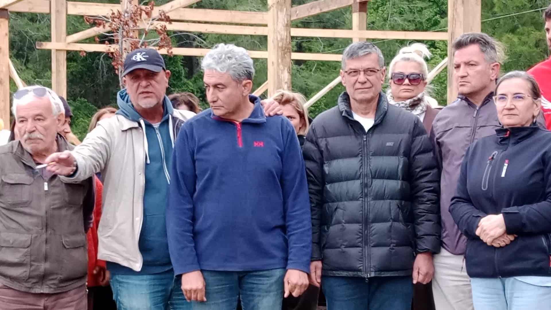 Göcek'teki Osmanağa Koyu'nda yeniden başlayan inşaat çalışmaları protesto edildi: Yargı süreci devam ediyor fakat inşaat durmuyor
