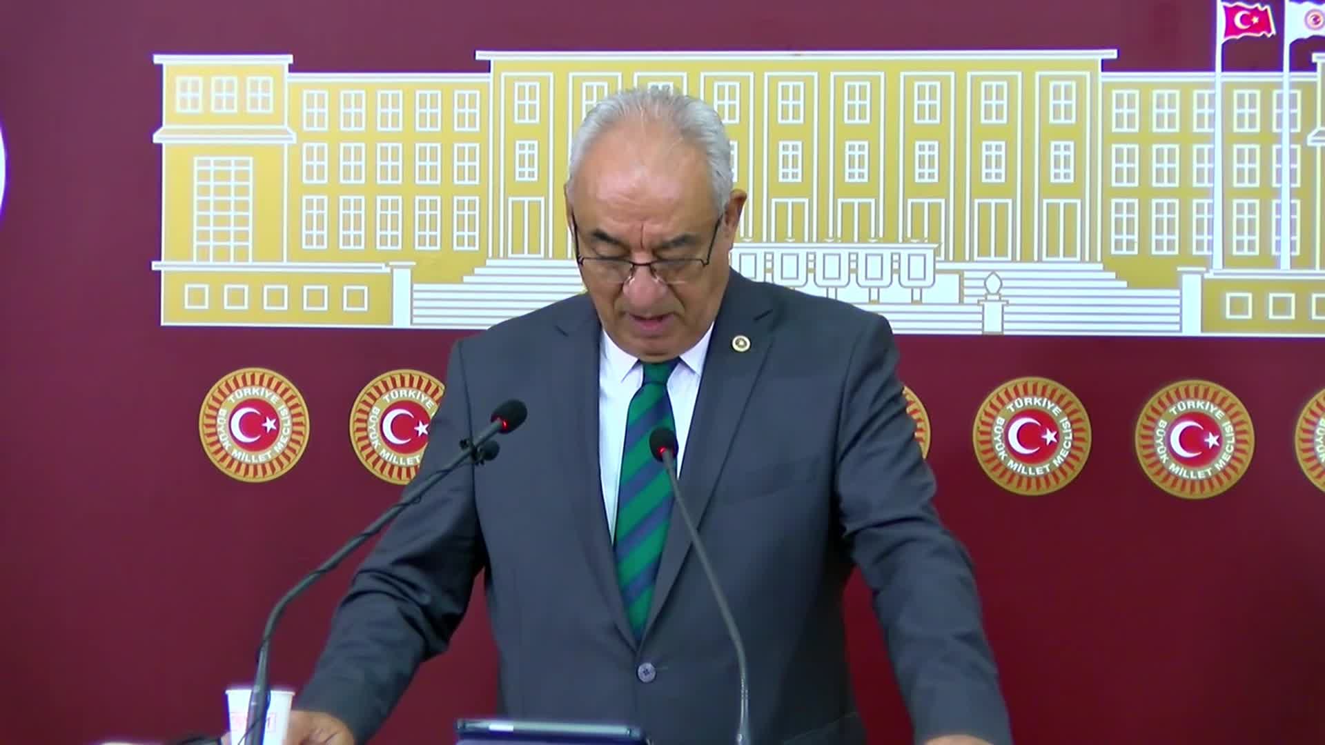 Önder Aksakal: "Gazi Mustafa Kemal Atatürk'ün kurduğu CHP'nin ilkeleri külliyen butlan olmuştur"