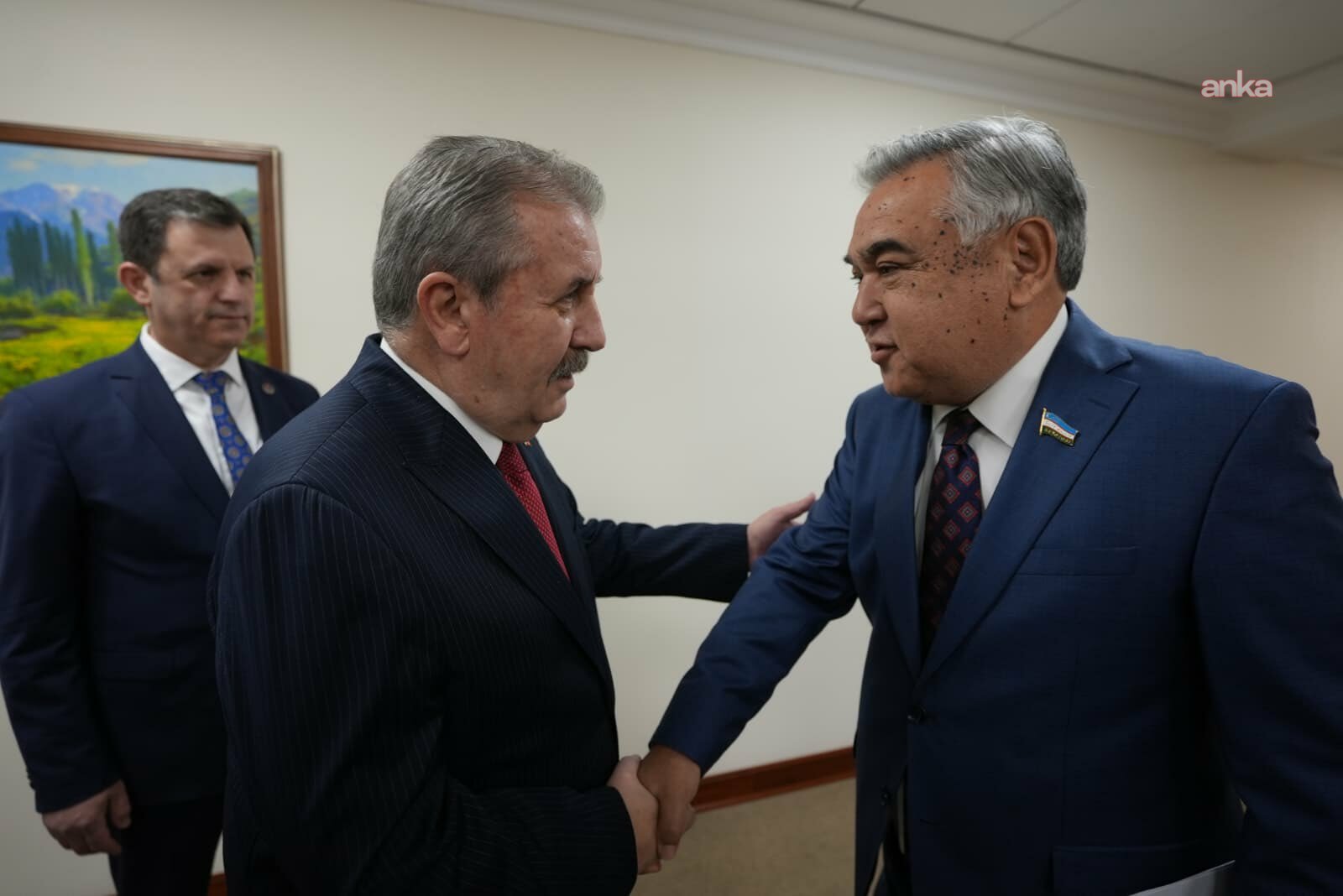 BBP Genel Başkanı Destici, Özbekistan’da Senato Komitesi Başkanı Azamhocayev ile görüştü