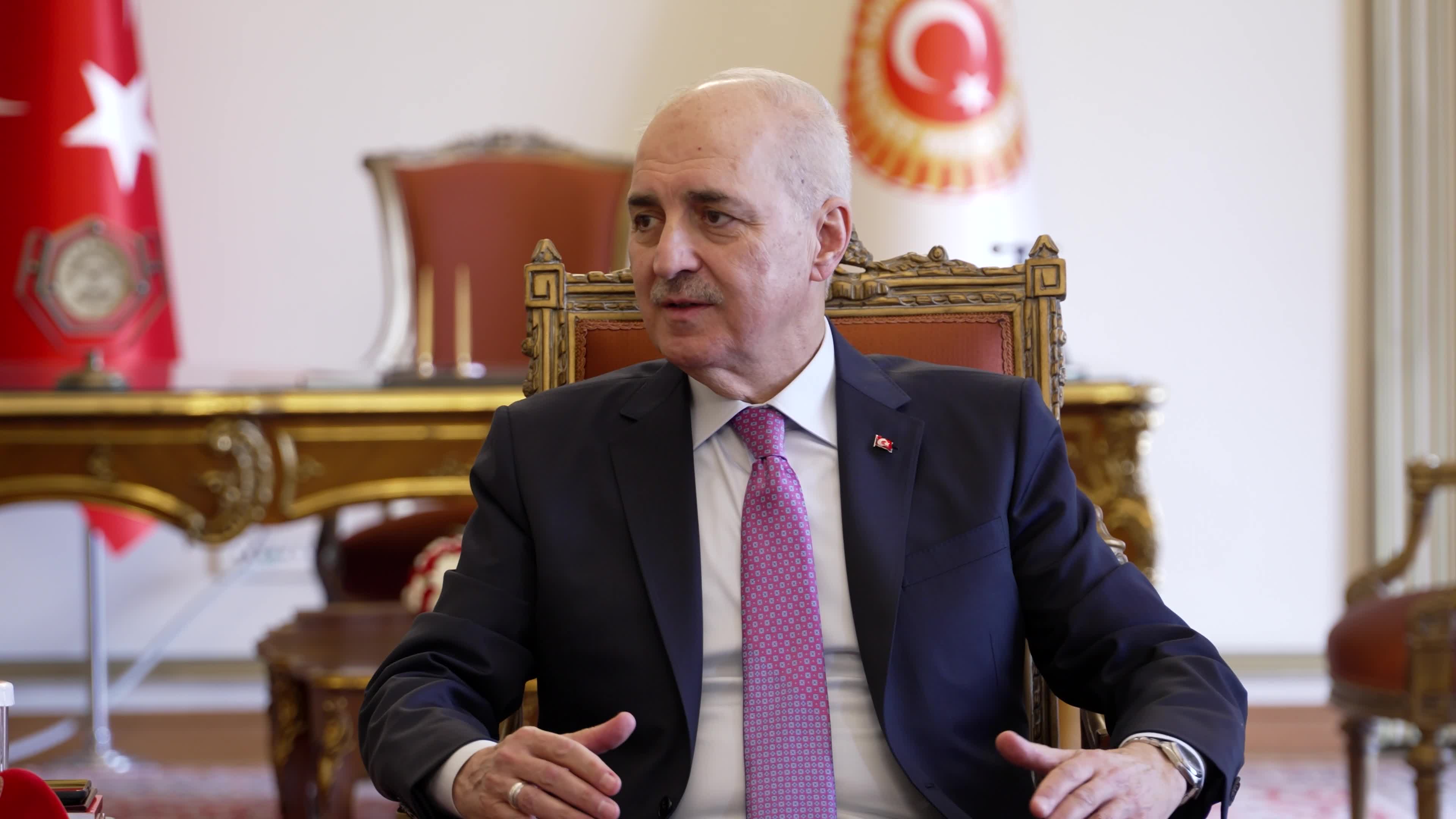 Numan Kurtulmuş, Türkiye Barolar Birliği Başkanı Sağkan'ı kabul etti