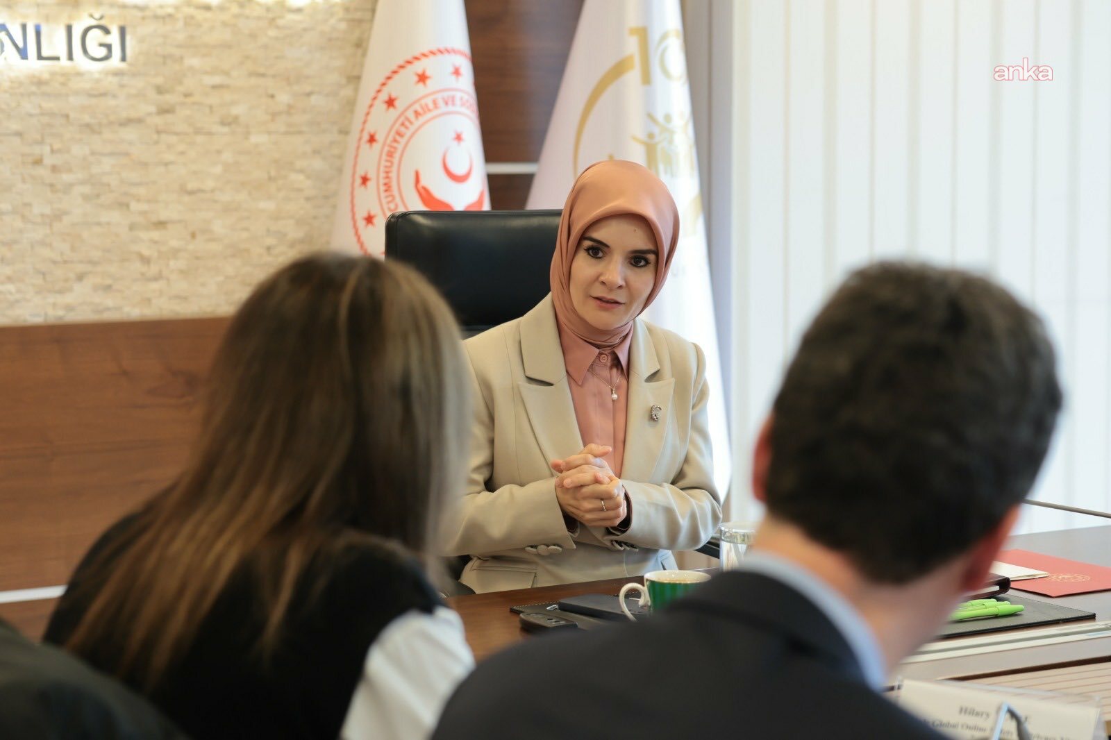 Bakan Göktaş, Apple yetkilileriyle bir araya geldi