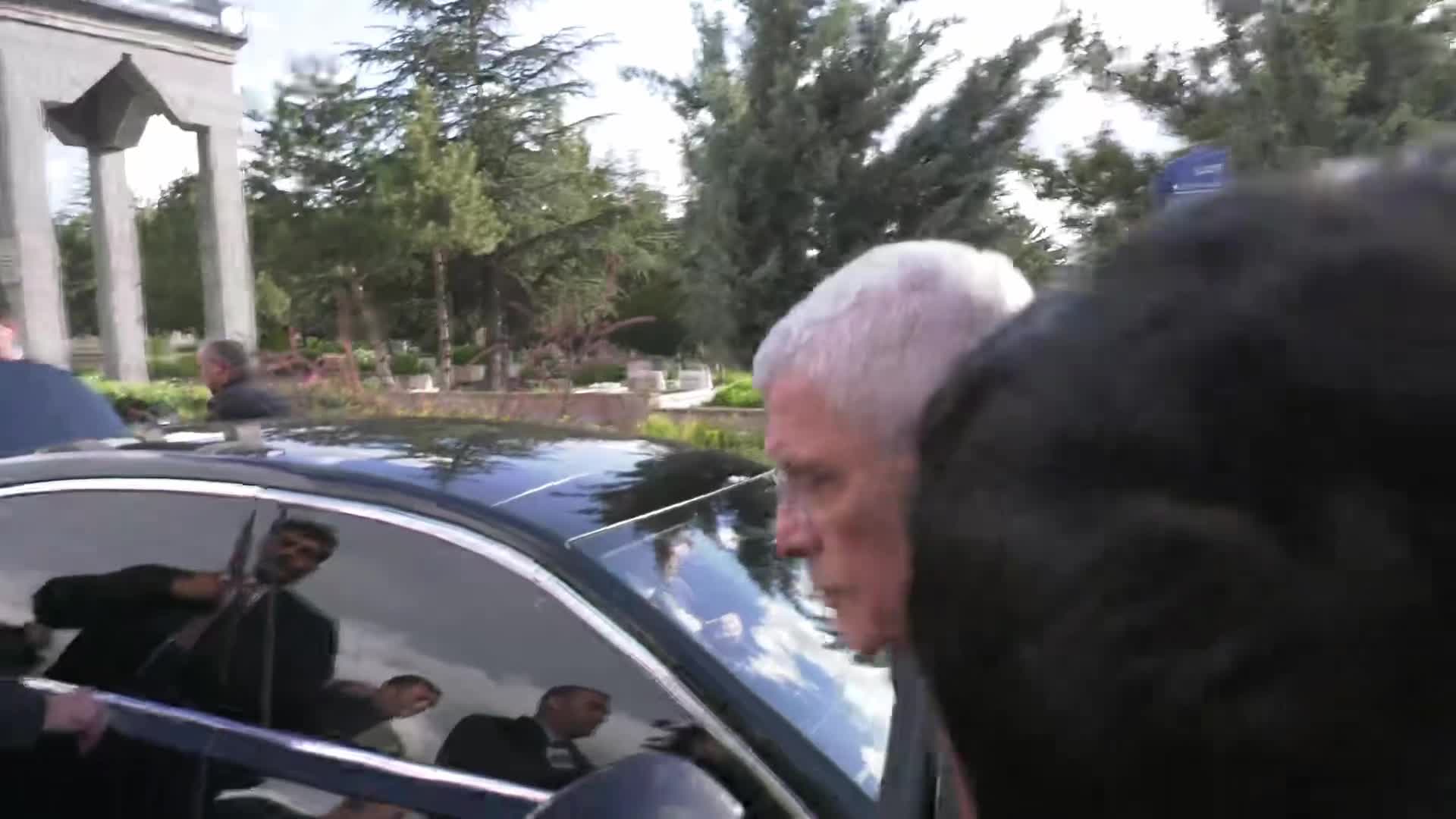 Dervişoğlu’ndan Bahçeli’nin statü çağrısına yanıt: “Acımızı katmerleyenlerle yarın görüşeceğiz”