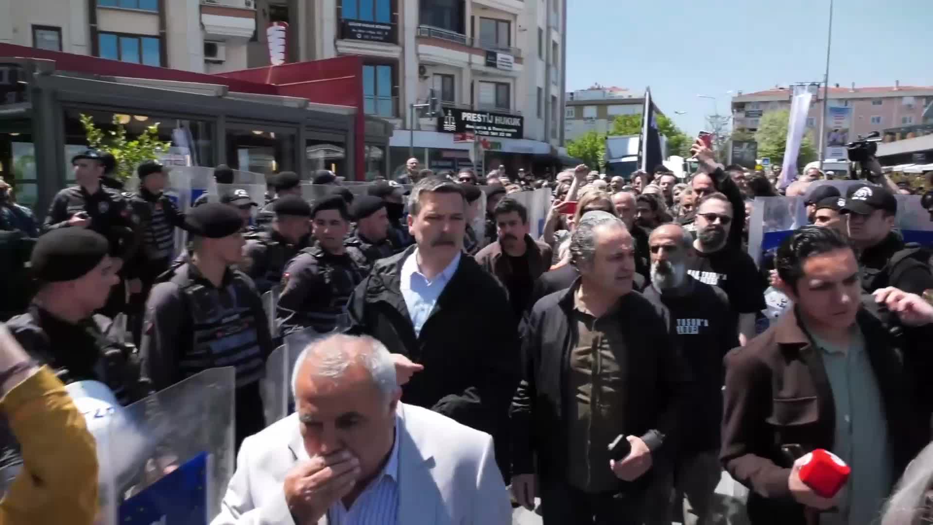 Hakan Tosun cinayeti duruşması öncesi ortak açıklama: "Herkesi Hakan Tosun'a ve davasına sahip çıkmaya çağırıyoruz"