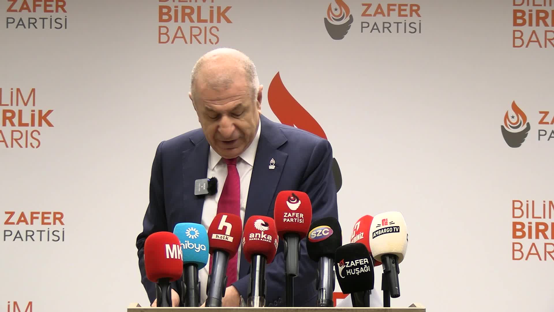 Ümit Özdağ: "Türk halkı Atatürk'ten başka kurucu önder tanımıyor"