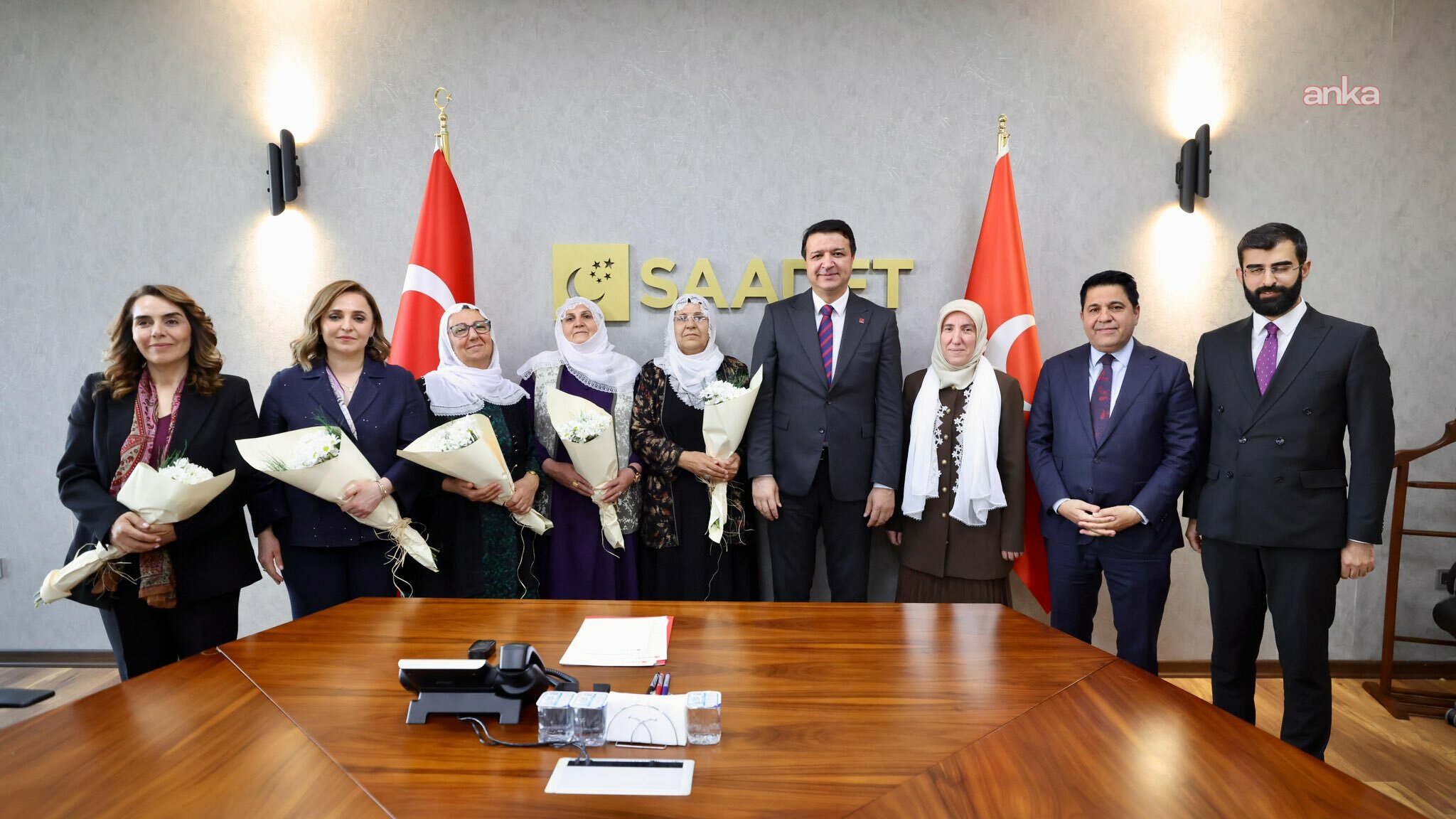 Mahmut Arıkan, Barış Anneleri ile görüştü