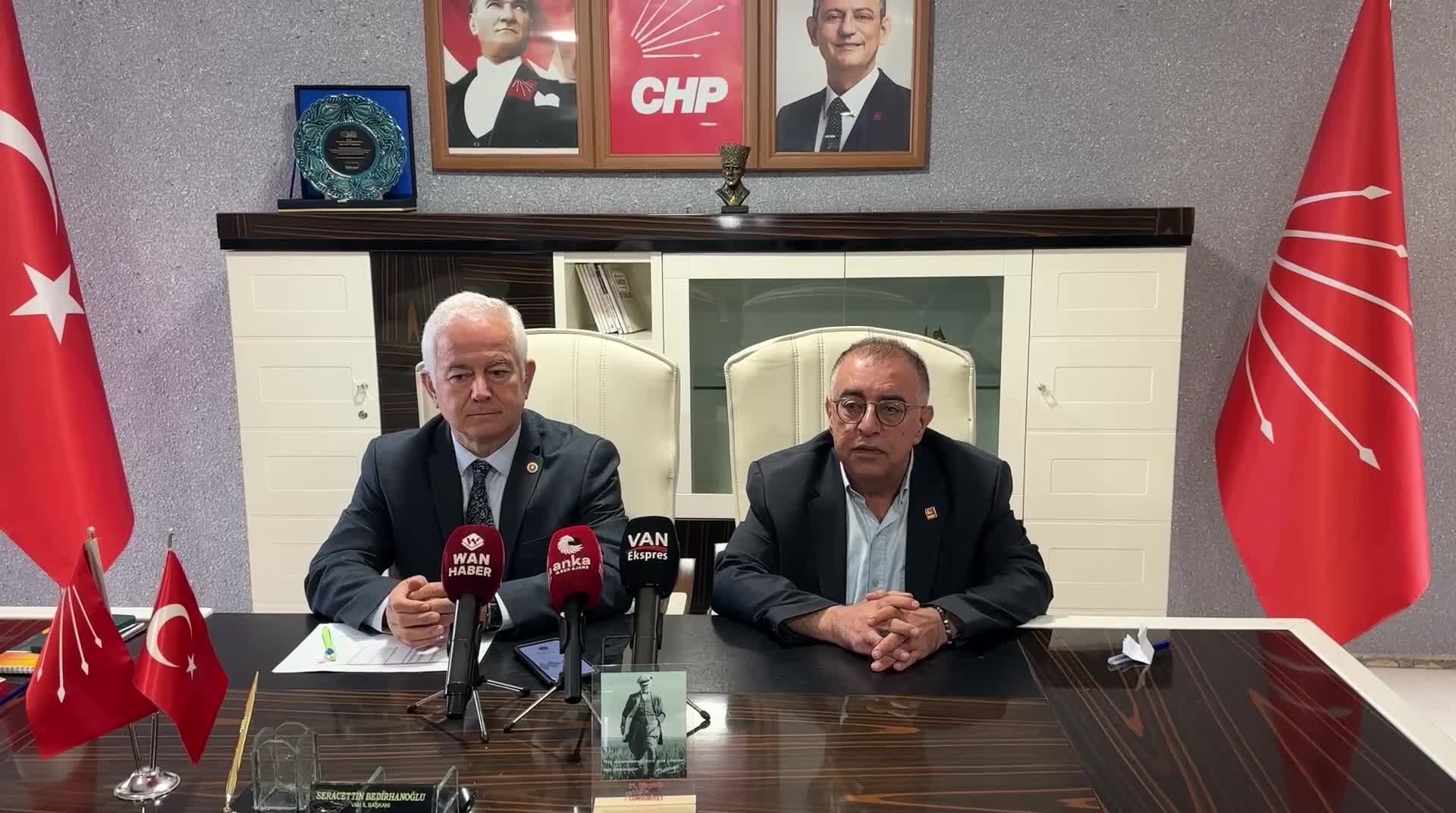 CHP 81 ilde sahada... Milletvekili Güneşhan Van'da konuştu: Yolun sonu göründü