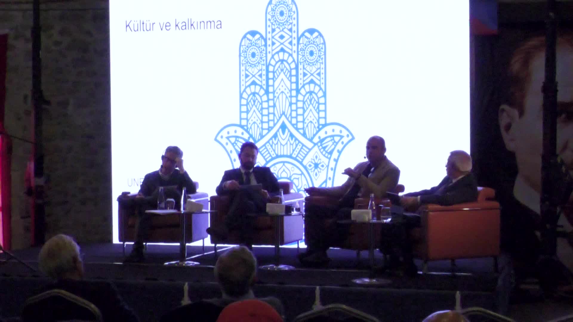 İzmir’de kültürün rotası çiziliyor