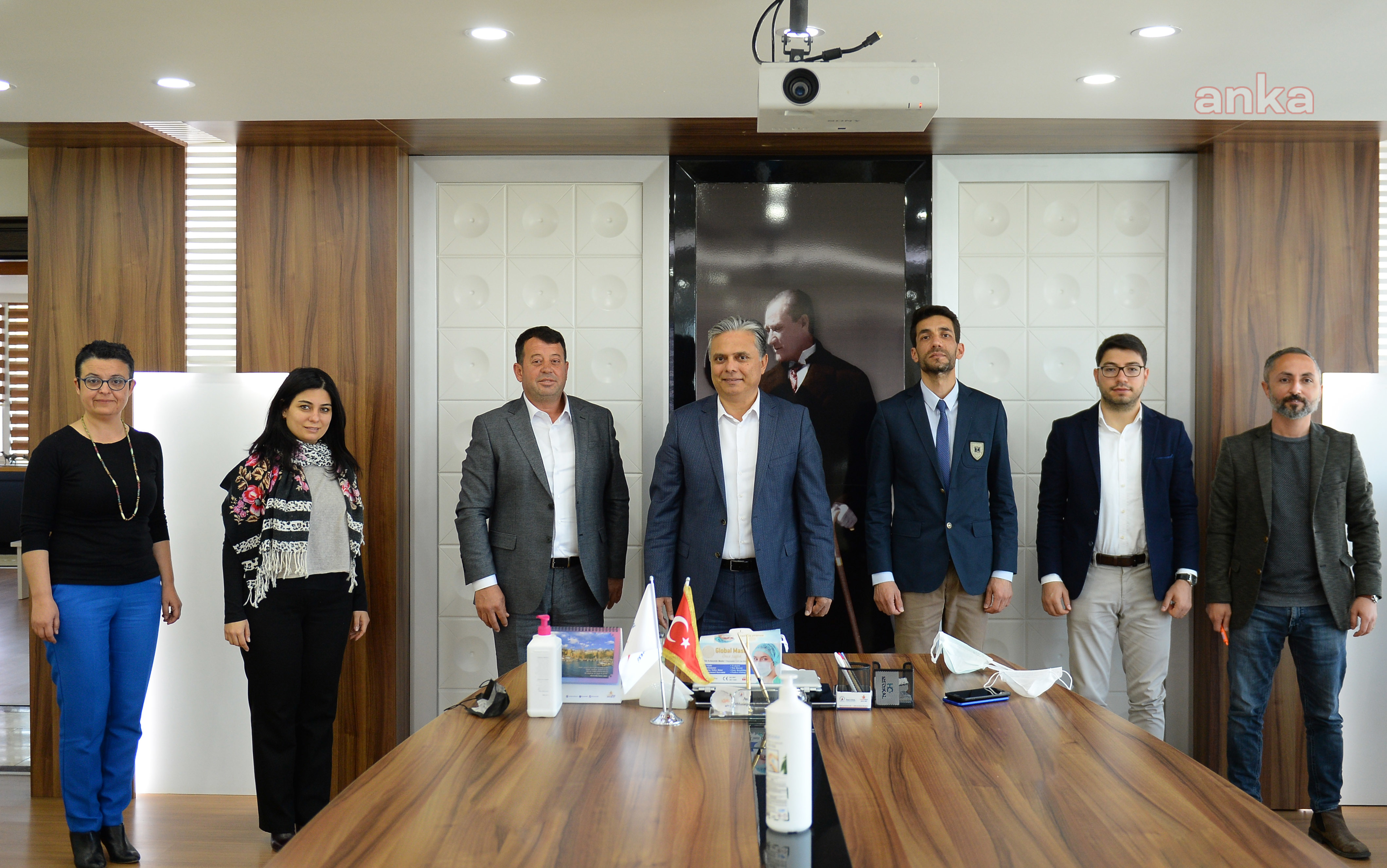 MERSİN YENİŞEHİR BELEDİYESİ, ÇEVRECİ KOMŞU KART'I İNCELEDİ