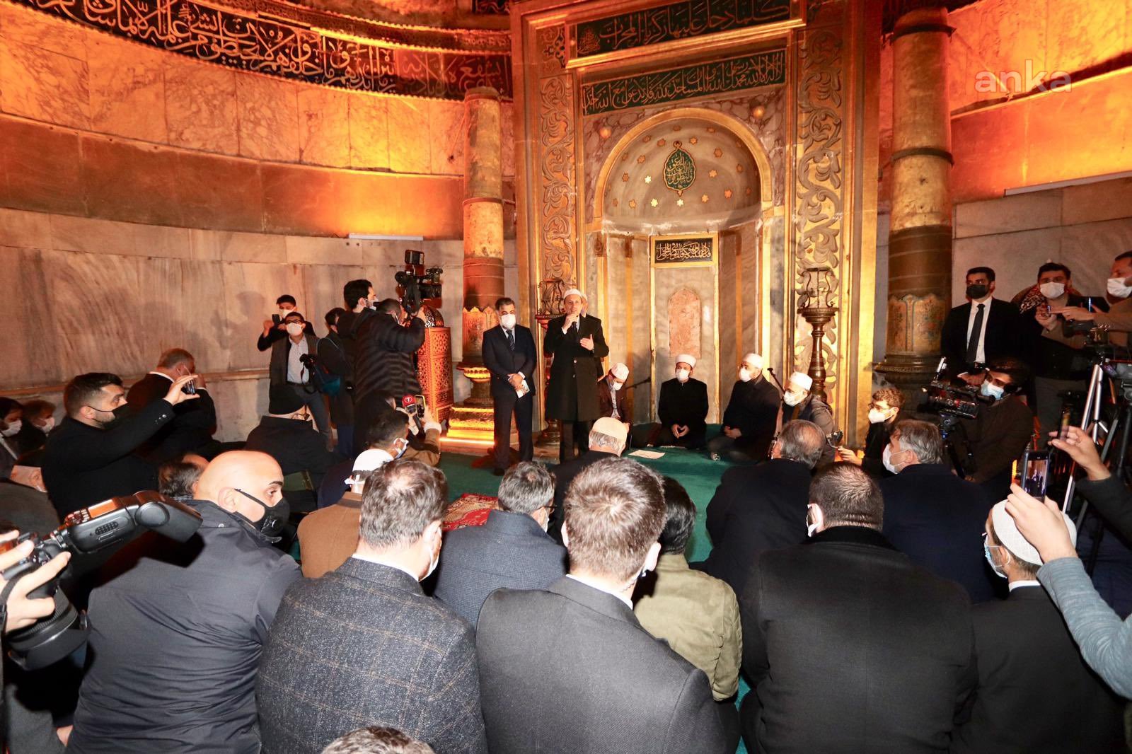 ERBAKAN, ÖLÜMÜNÜN 10. YILINDA AYASOFYA’DA VE MEZARI BAŞINDA ANILDI