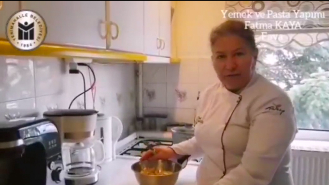 YENİMAHALLE BELEDİYESİ'NİN KURSİYER AŞÇI ADAYLARI, EĞİTİME EVDEN DEVAM EDİYOR