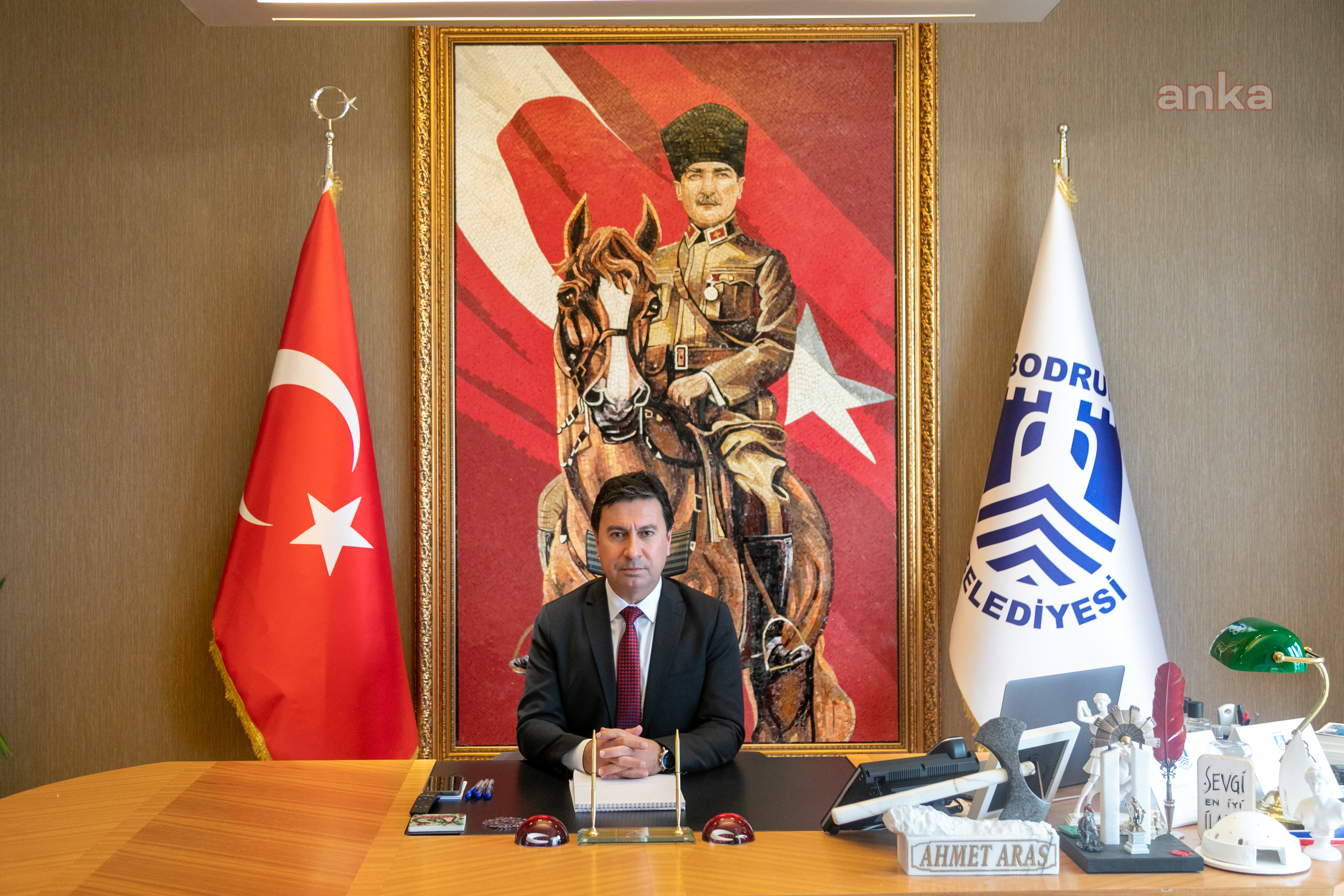 BODRUM BELEDİYE BAŞKANI ARAS: "HEP BİRLİKTE KURALLARA UYARAK ÖZLEDİĞİMİZ GÜNLERE KAVUŞALIM"