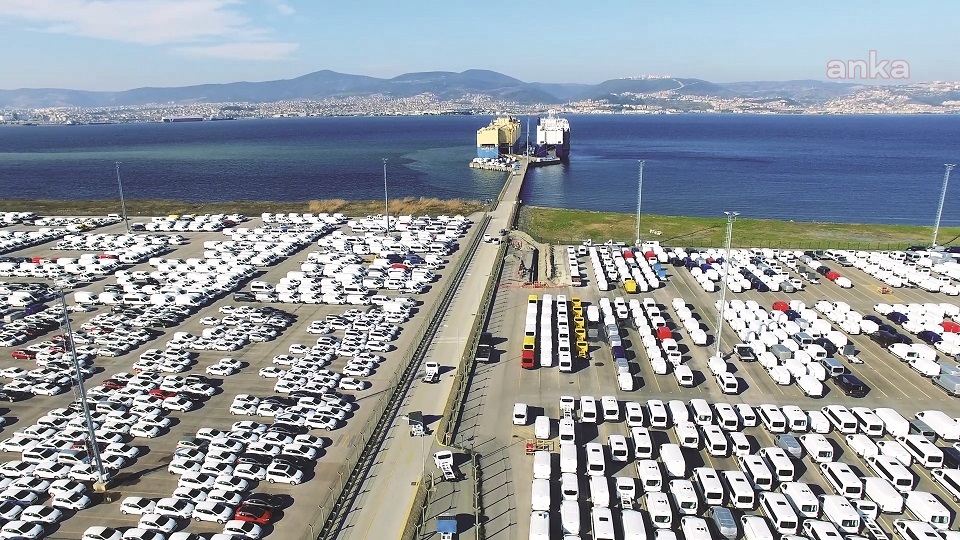 OTOMOTİV İHRACATI ŞUBATTA 2,5 MİLYAR DOLAR OLDU
