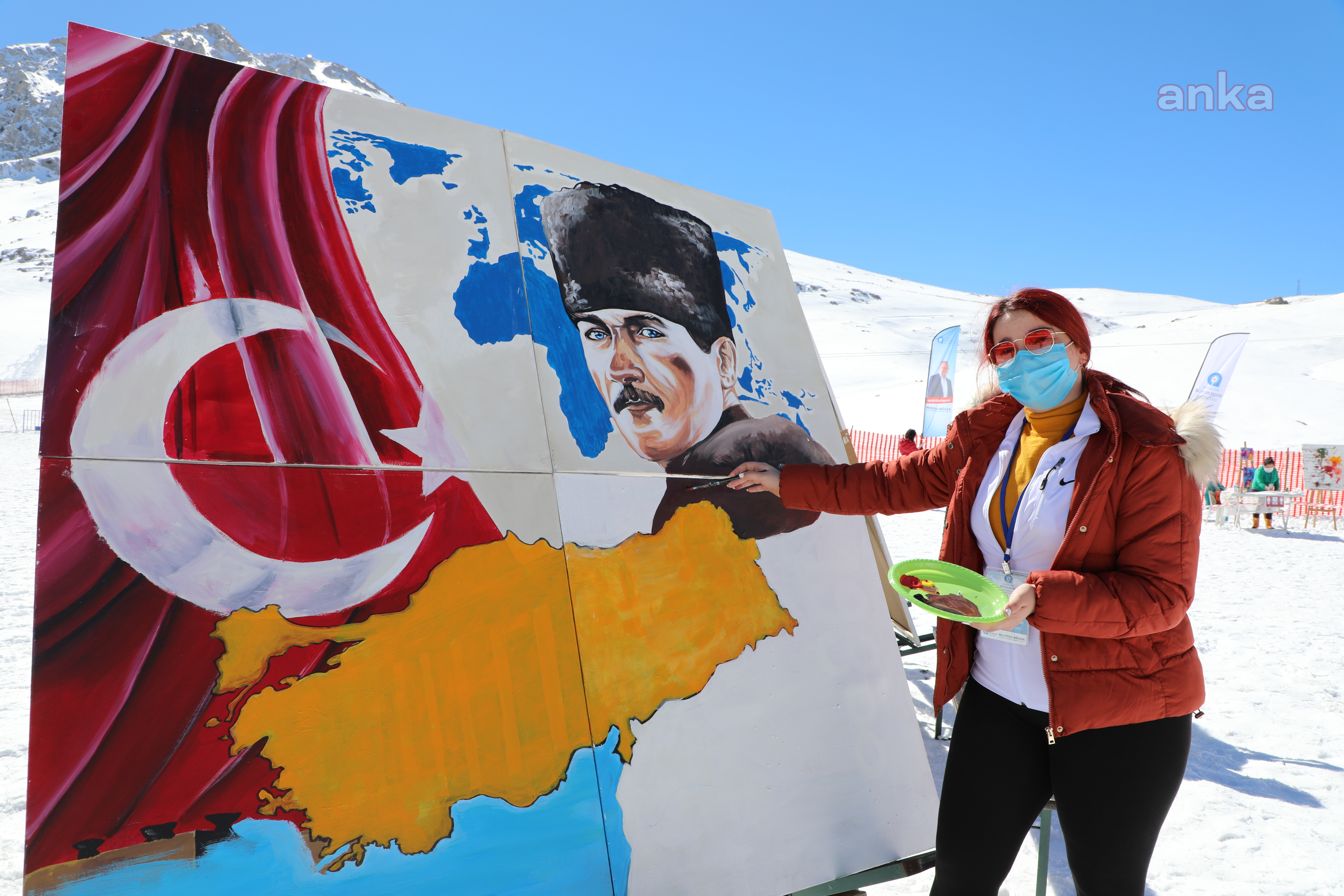 ANTALYA'NIN ZİRVESİNDE KAR ÜSTÜNDE RESİM YAPTILAR