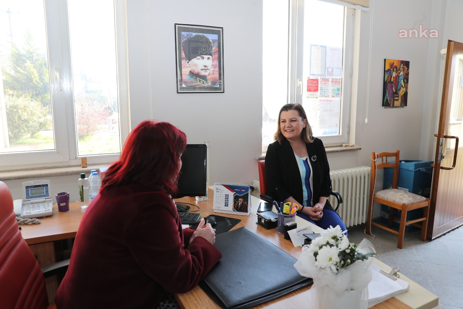 İZMİT BELEDİYE BAŞKANI HÜRRİYET, KADINLAR GÜNÜNDE KADIN MUHTARLARI YALNIZ BIRAKMADI