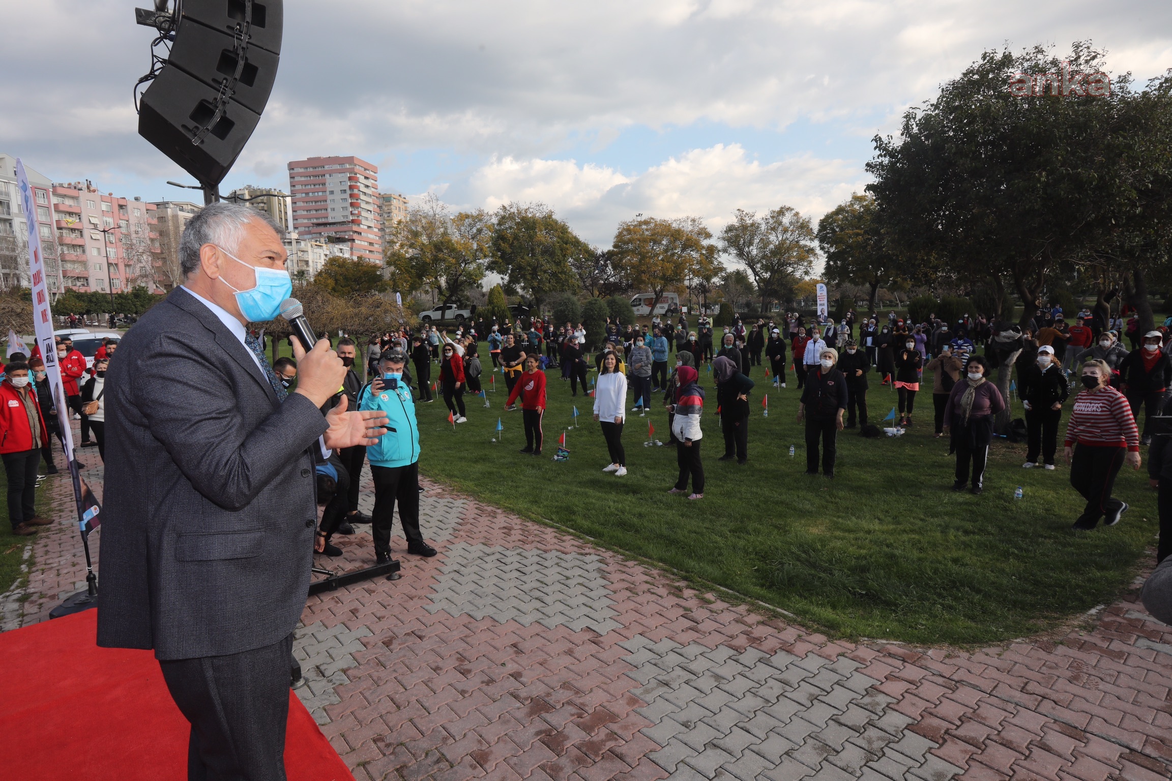ADANA BÜYÜKŞEHİR'DE KADIN ERKEK EŞİTLİĞİ SAĞLANANA KADAR POZİTİF AYRIMCILIK