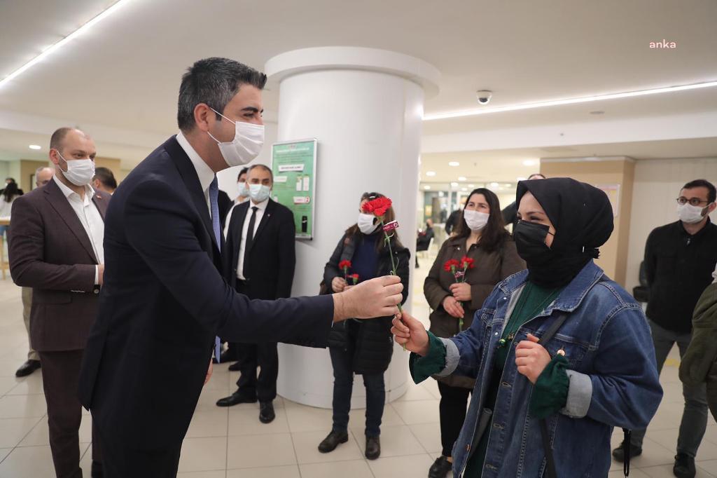 KADINLAR GÜNÜ, KARTAL'DA TÜM GÜN SÜREN ETKİNLİKLERLE KUTLANDI