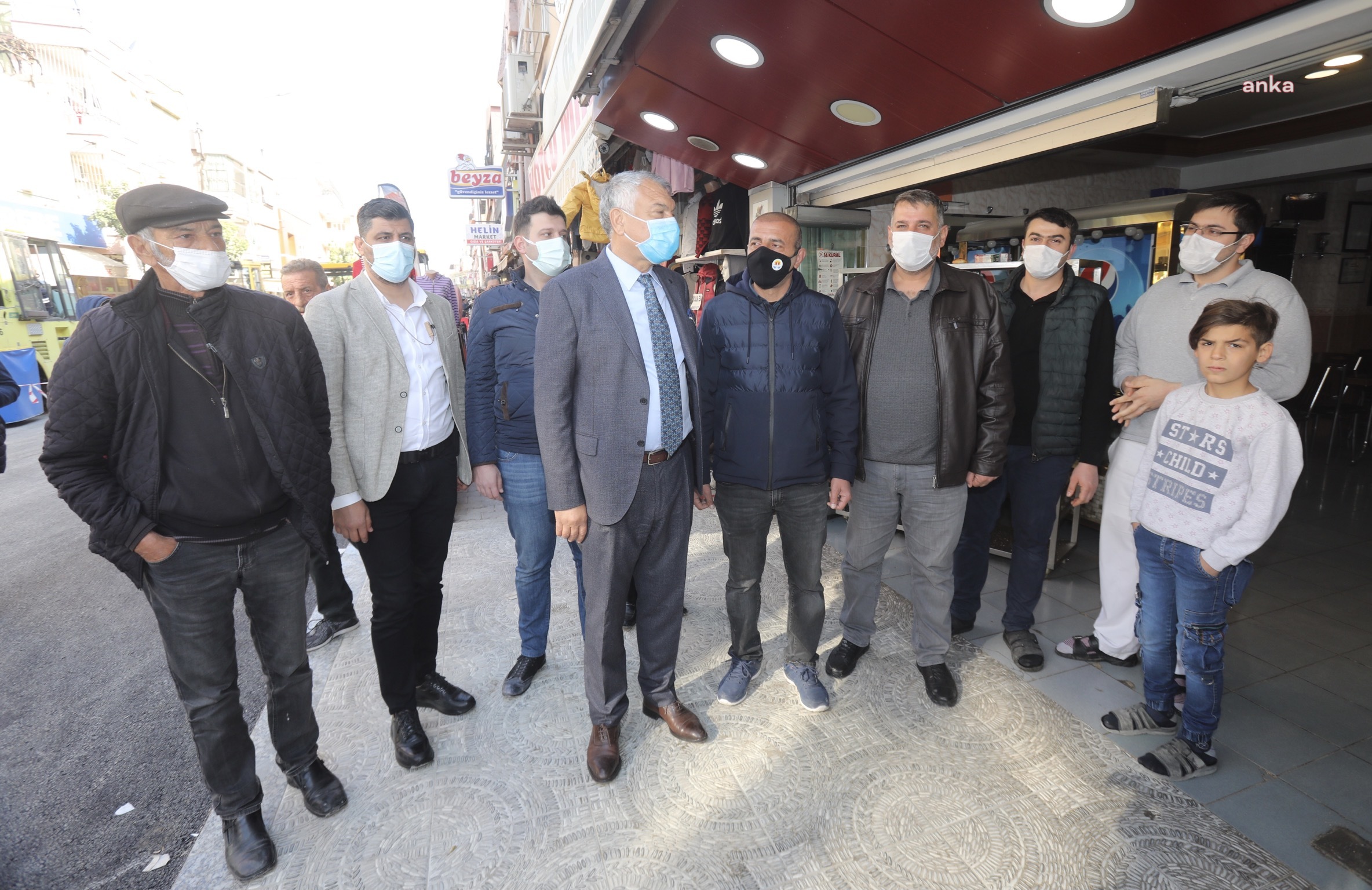 ZEYDAN KARALAR, KENTTE DEVAM EDEN ASFALT ÇALIŞMALARINI DENETLEDİ
