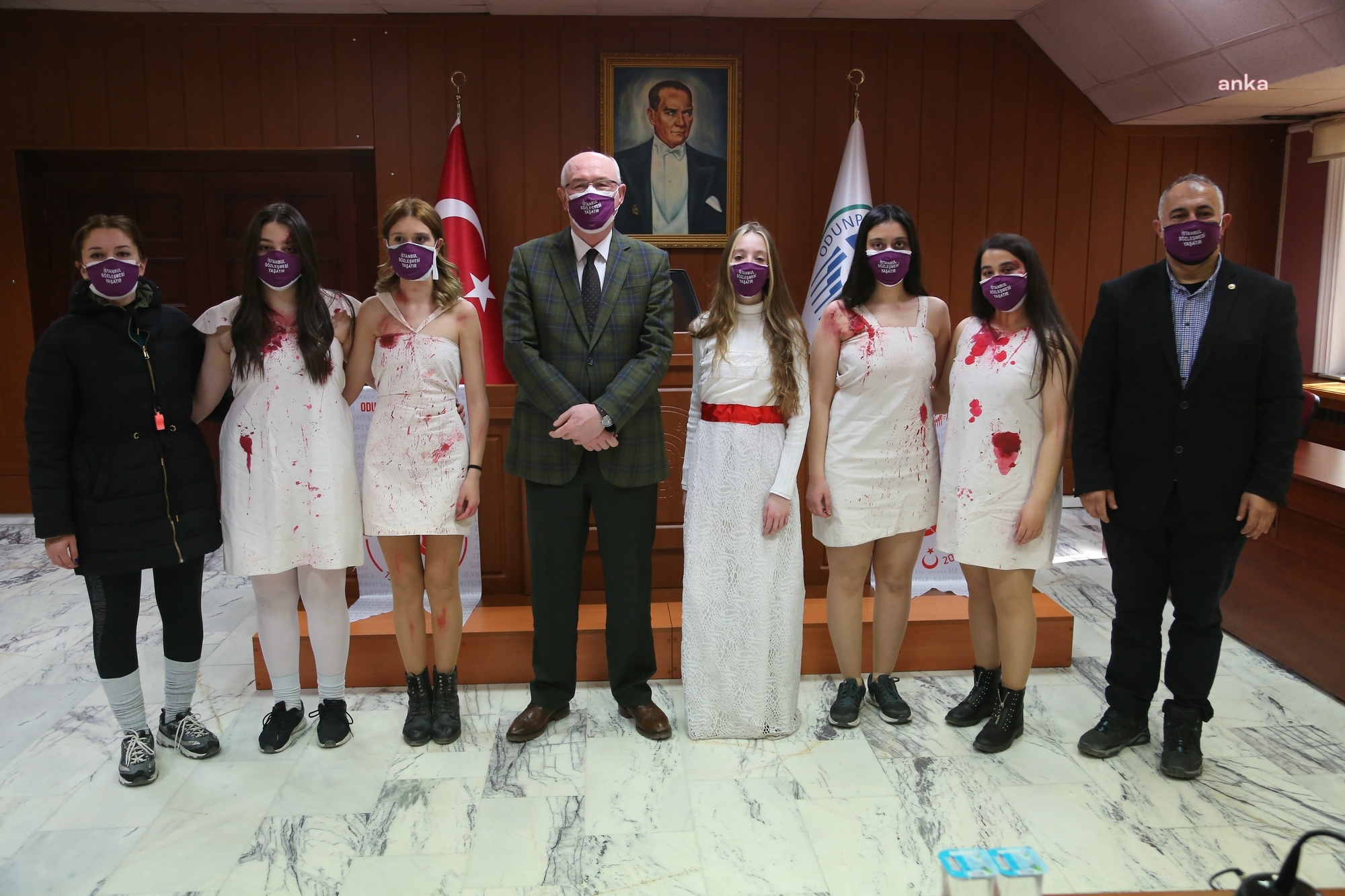 ODUNPAZARI BELEDİYE BAŞKANI KURT, İSTANBUL SÖZLEŞMESİ VURGUSU