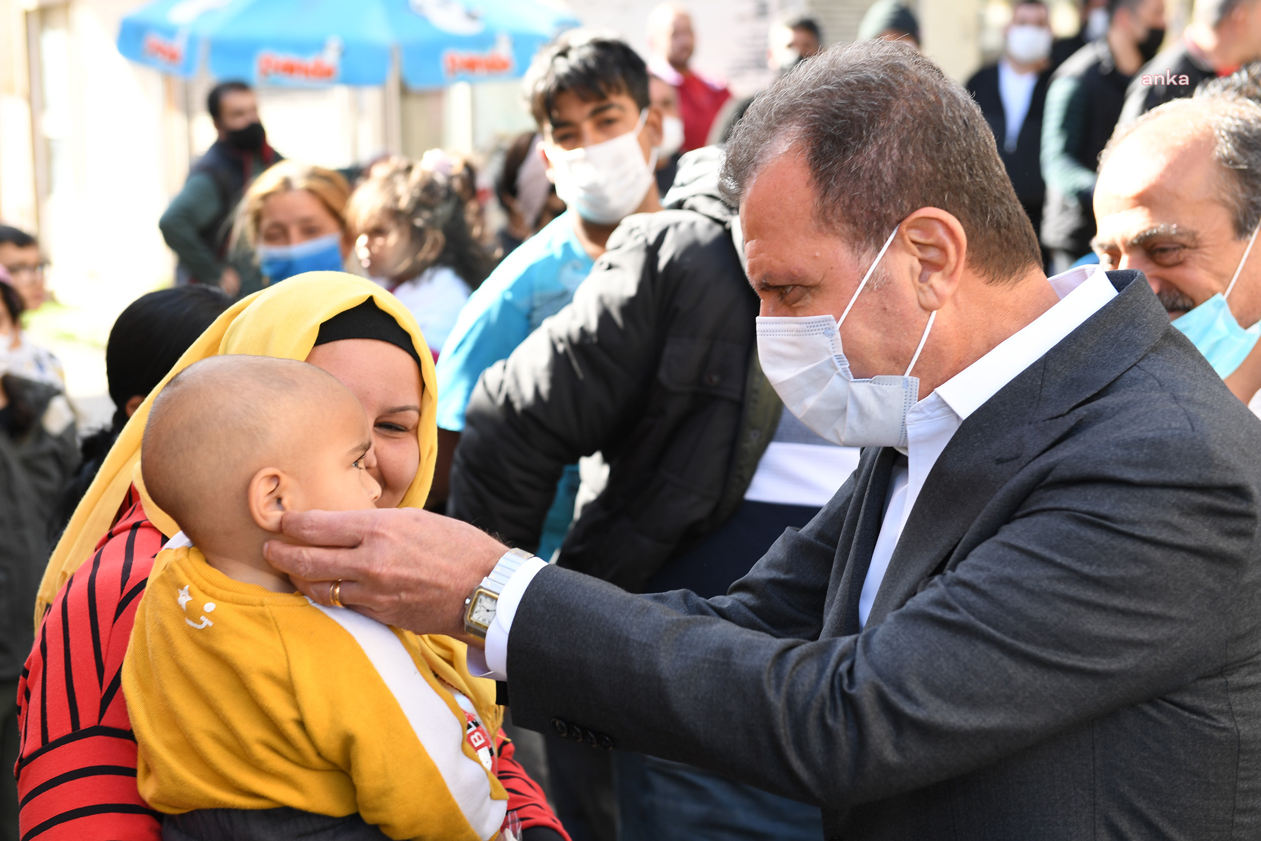 VAHAP SEÇER, CENGİZ TOPEL CADDESİ’NDEKİ ÇALIŞMALARI YERİNDE İNCELEDİ
