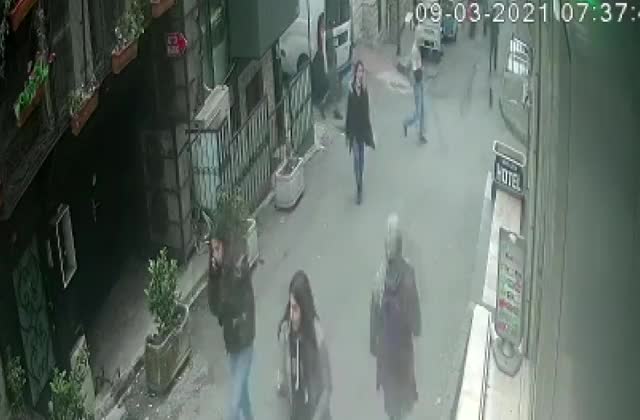 KAPKAÇÇILARI GÜVENLİK KAMERALARI ELE VERDİ