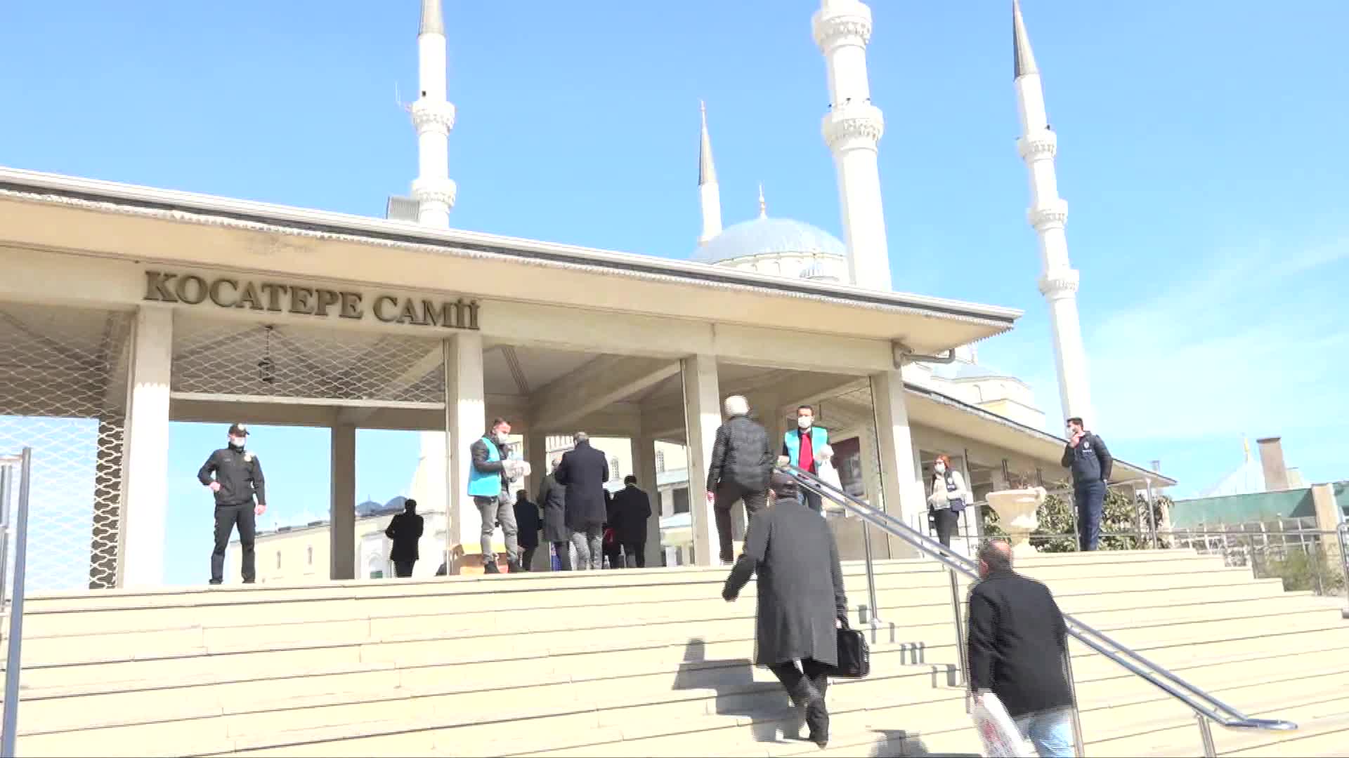 ÇANKAYA BELEDİYESİ'NDEN PANDEMİDE HİJYEN DESTEĞİ