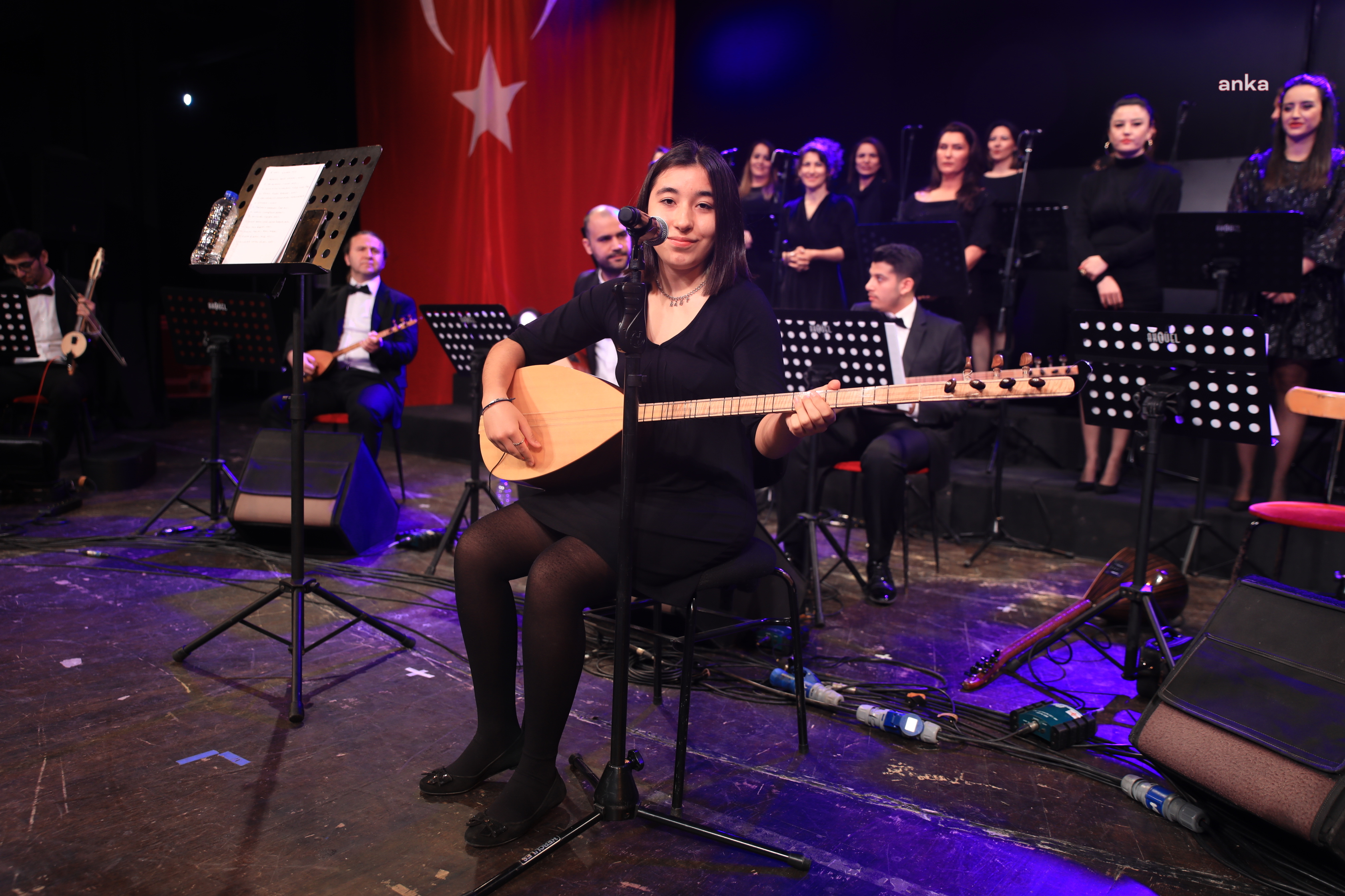 ANTALYA BÜYÜKŞEHİR'İN THM KADINLAR KOROSU'NDAN İLK KONSER